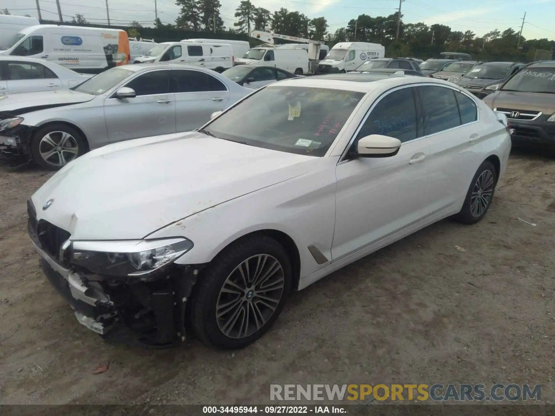 2 Photograph of a damaged car WBAJA7C56KWW23573 BMW 5 SERIES 2019