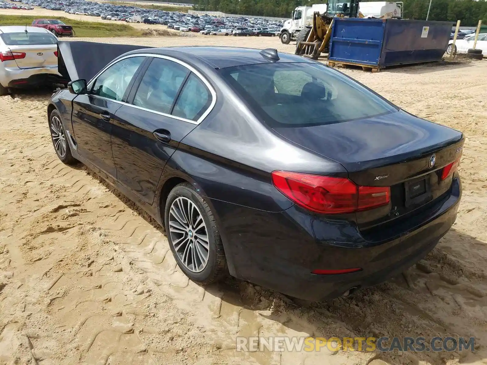 3 Фотография поврежденного автомобиля WBAJA7C56KWW48313 BMW 5 SERIES 2019