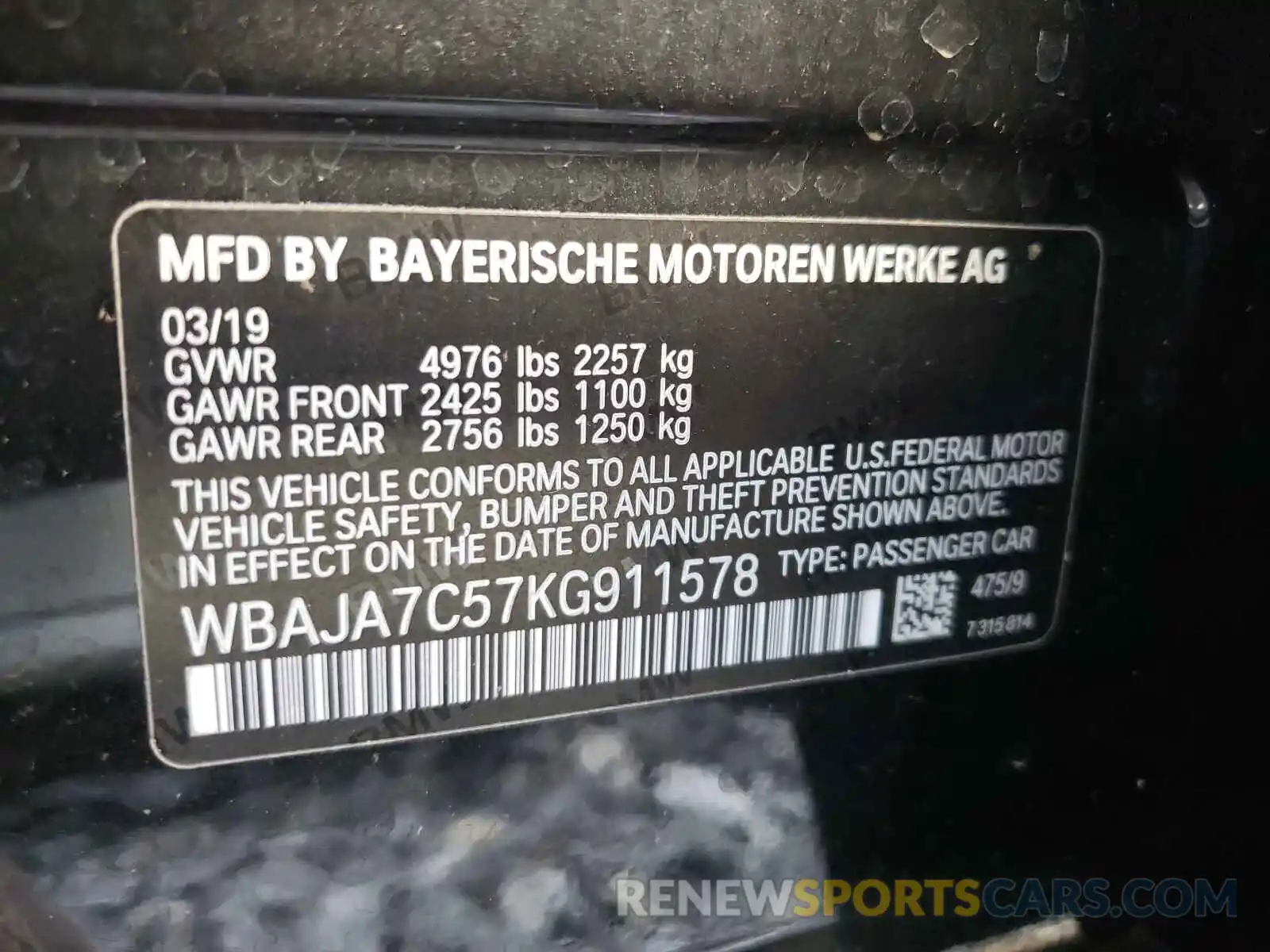 10 Photograph of a damaged car WBAJA7C57KG911578 BMW 5 SERIES 2019