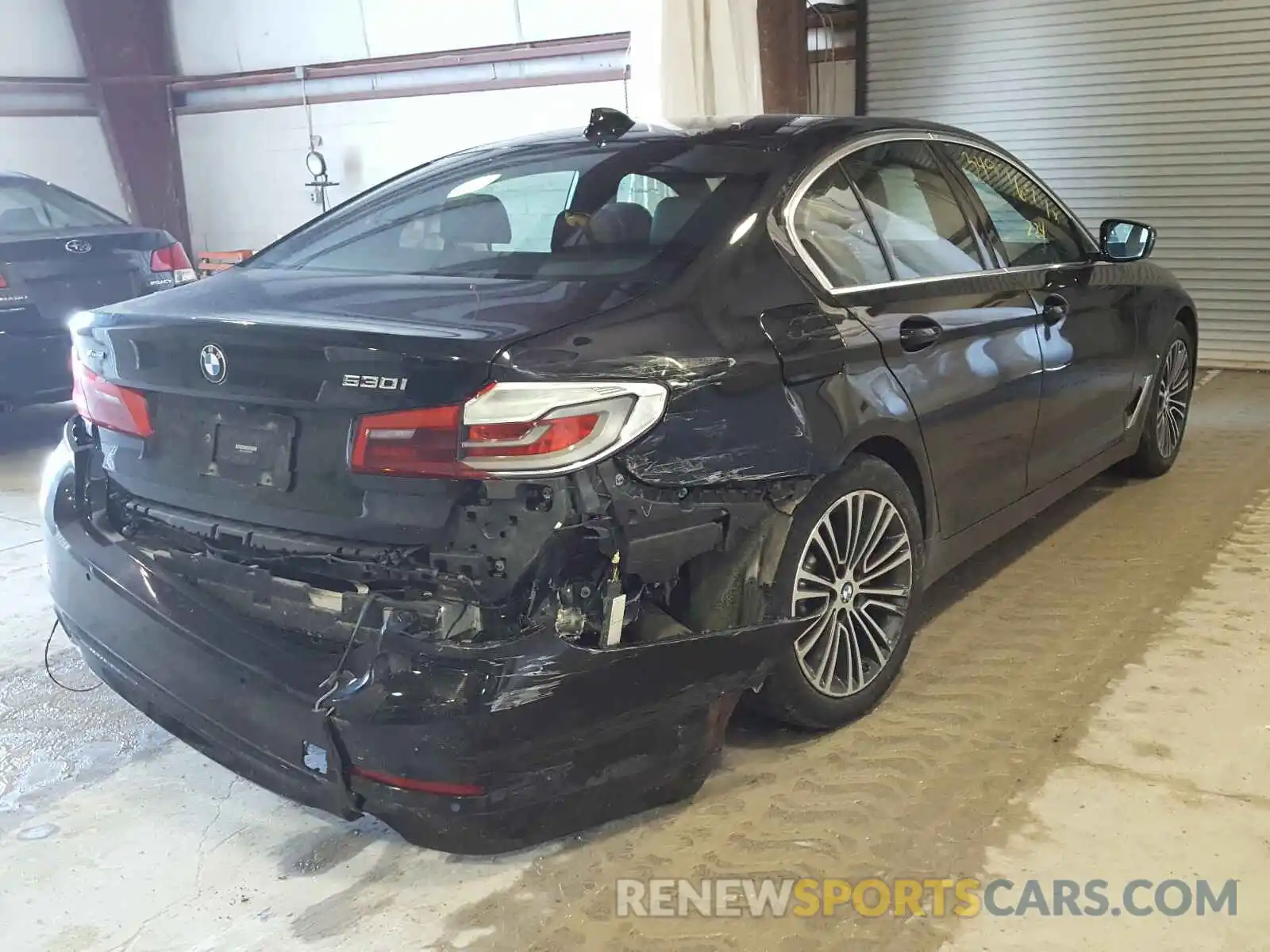 4 Фотография поврежденного автомобиля WBAJA7C57KG912066 BMW 5 SERIES 2019
