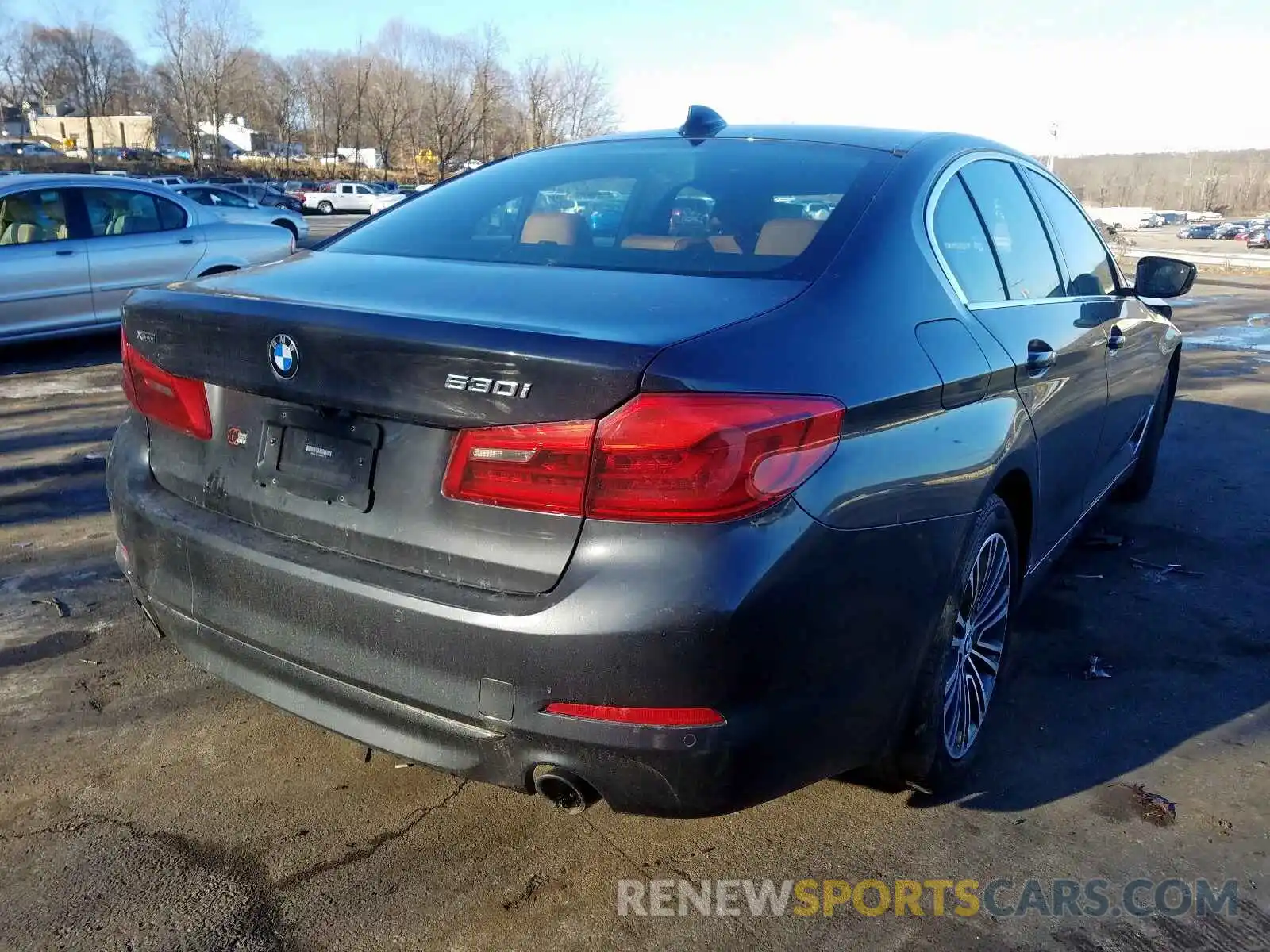 4 Photograph of a damaged car WBAJA7C57KWW00710 BMW 5 SERIES 2019