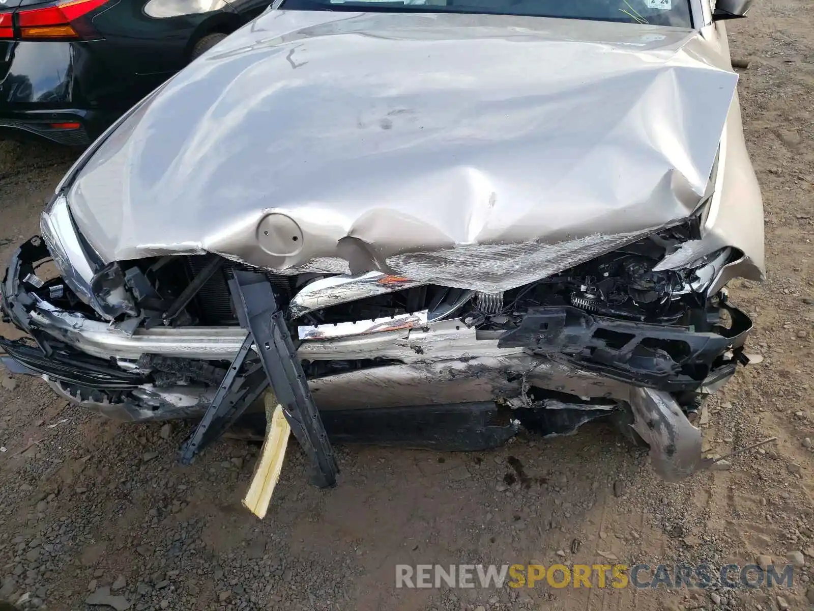 7 Photograph of a damaged car WBAJA7C57KWW20861 BMW 5 SERIES 2019