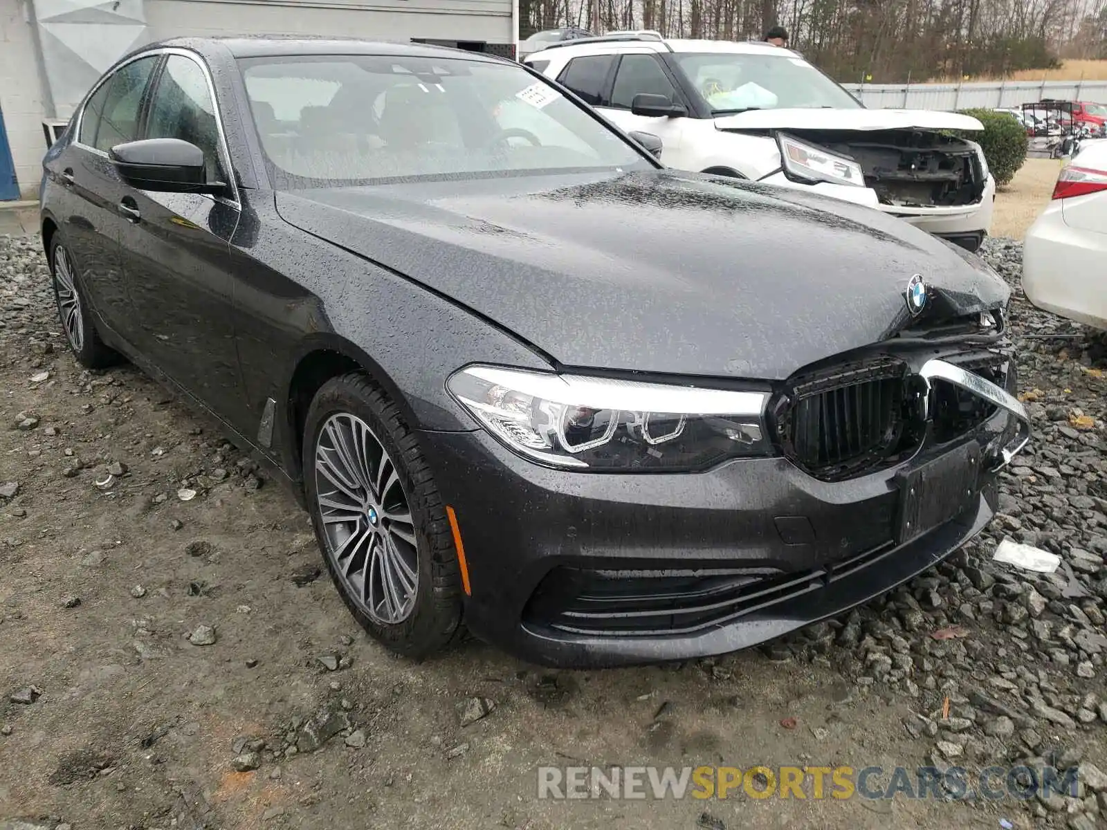 1 Photograph of a damaged car WBAJA7C57KWW47851 BMW 5 SERIES 2019