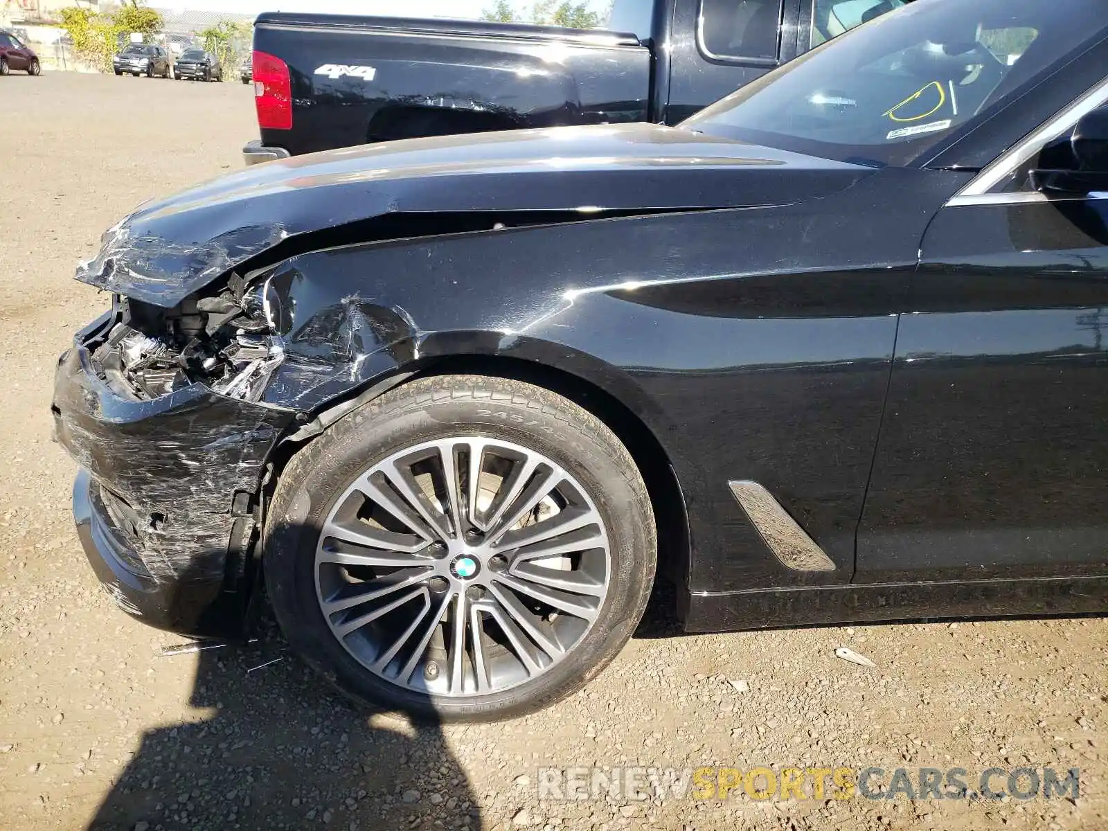 9 Photograph of a damaged car WBAJA7C58KG911895 BMW 5 SERIES 2019