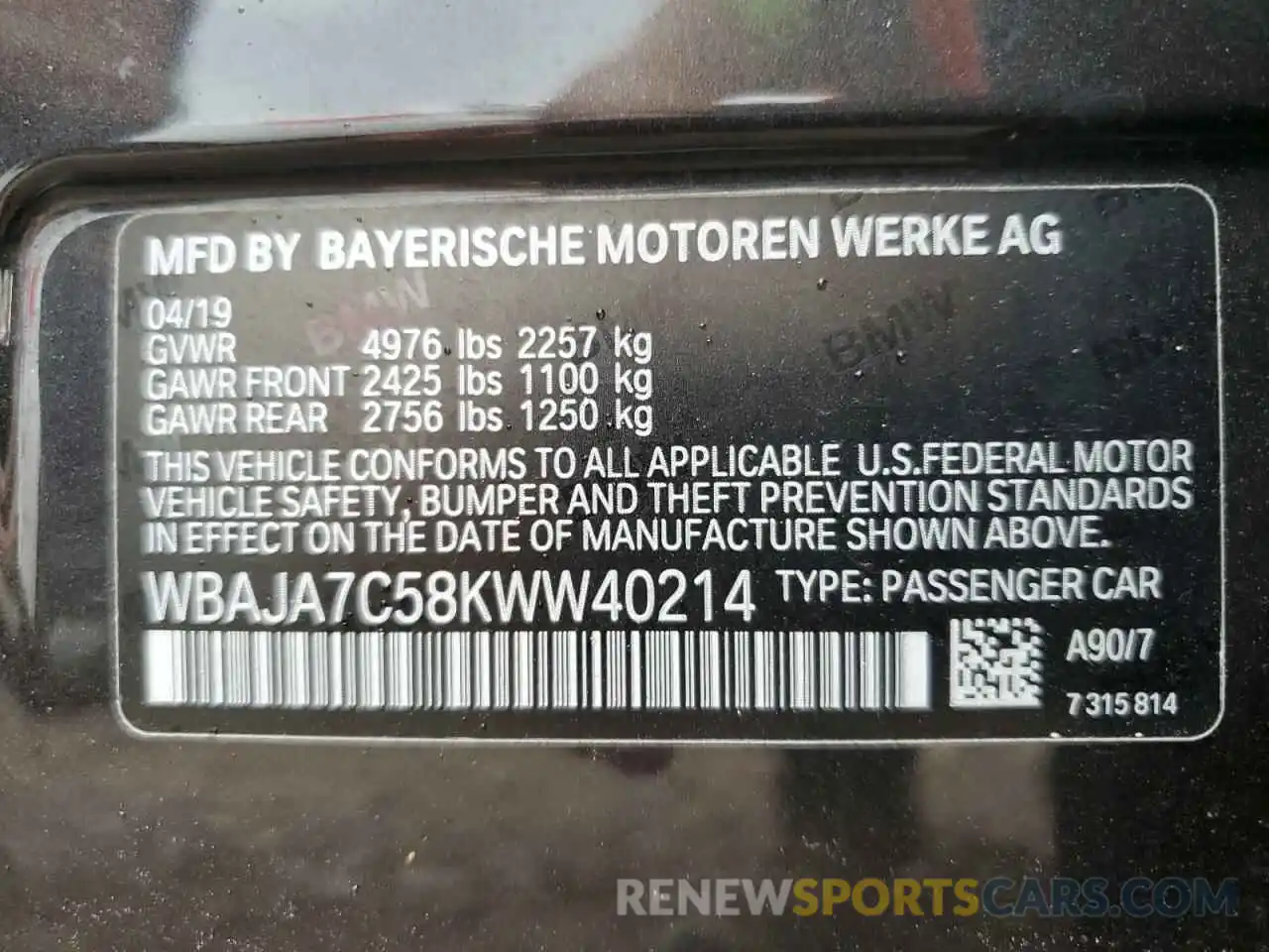 10 Photograph of a damaged car WBAJA7C58KWW40214 BMW 5 SERIES 2019