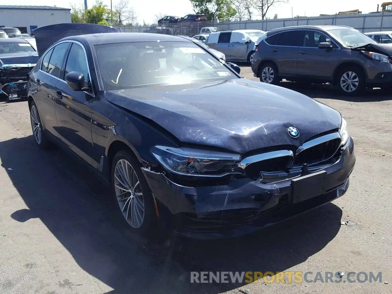 1 Photograph of a damaged car WBAJA7C59KG910349 BMW 5 SERIES 2019