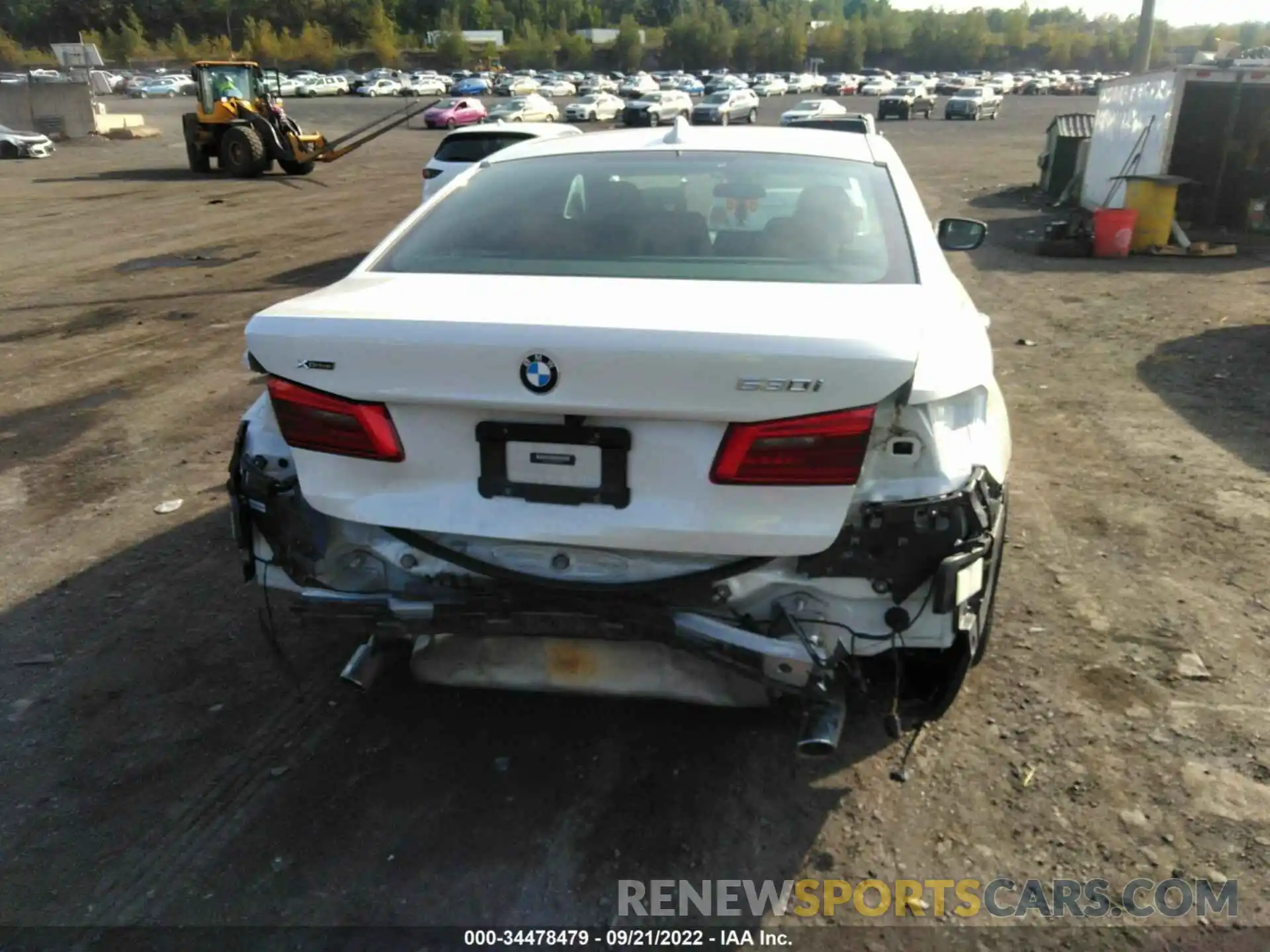 6 Photograph of a damaged car WBAJA7C59KWW06377 BMW 5 SERIES 2019