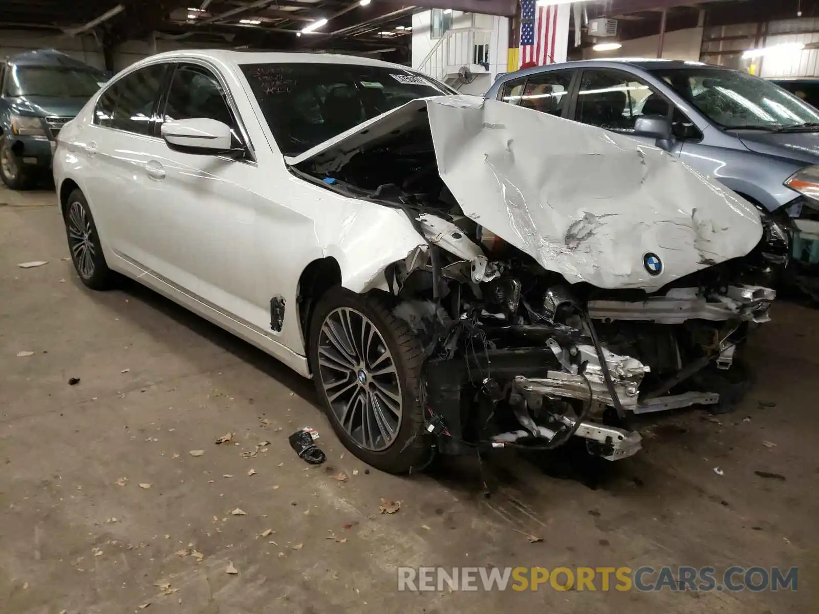 1 Photograph of a damaged car WBAJA7C59KWW07318 BMW 5 SERIES 2019