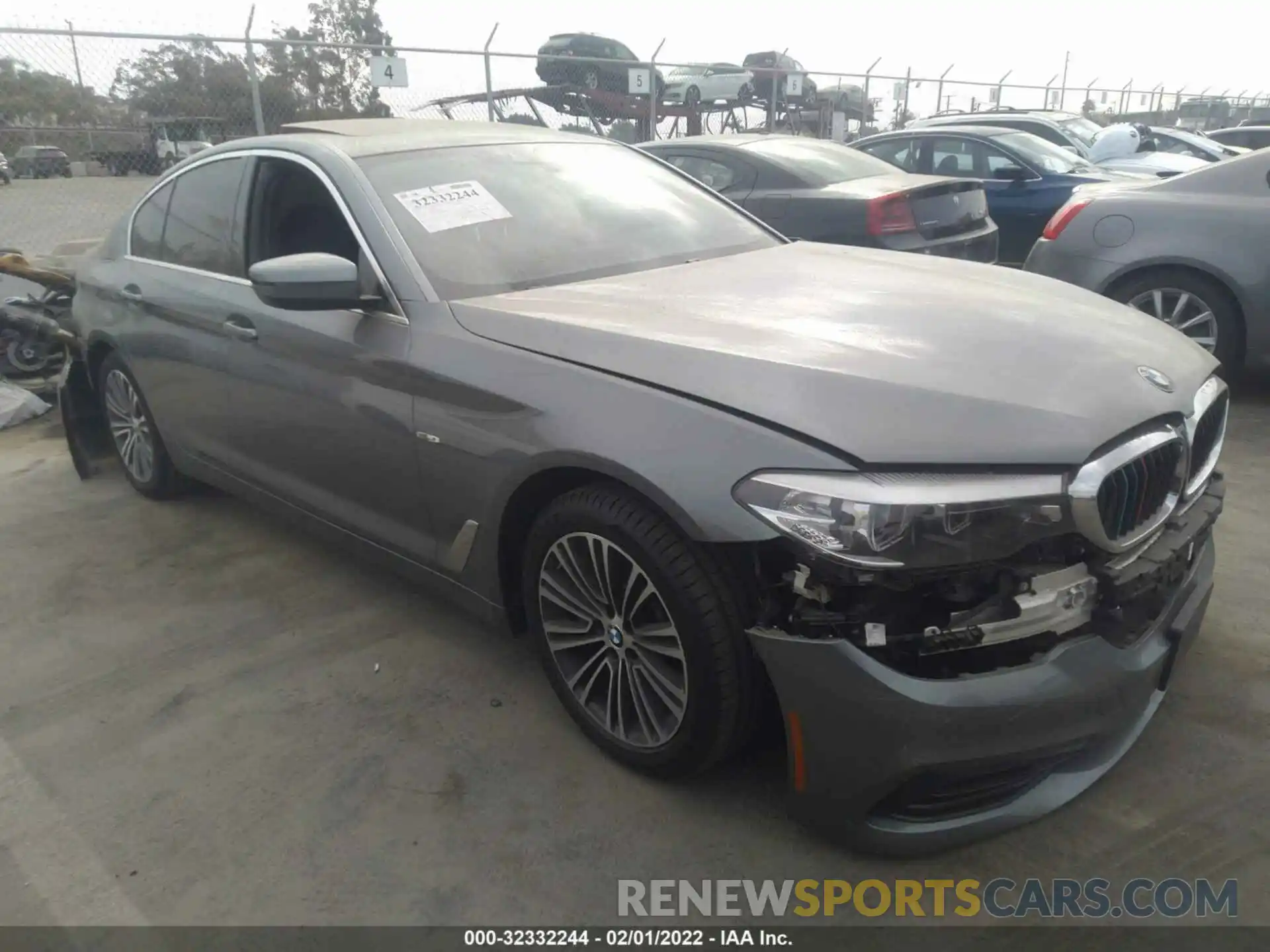 1 Photograph of a damaged car WBAJA7C59KWW07996 BMW 5 SERIES 2019