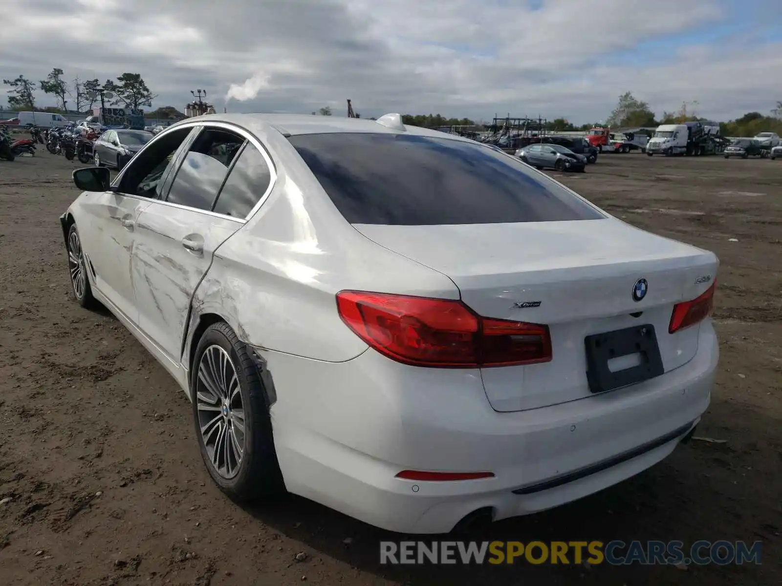 3 Photograph of a damaged car WBAJA7C59KWW17539 BMW 5 SERIES 2019