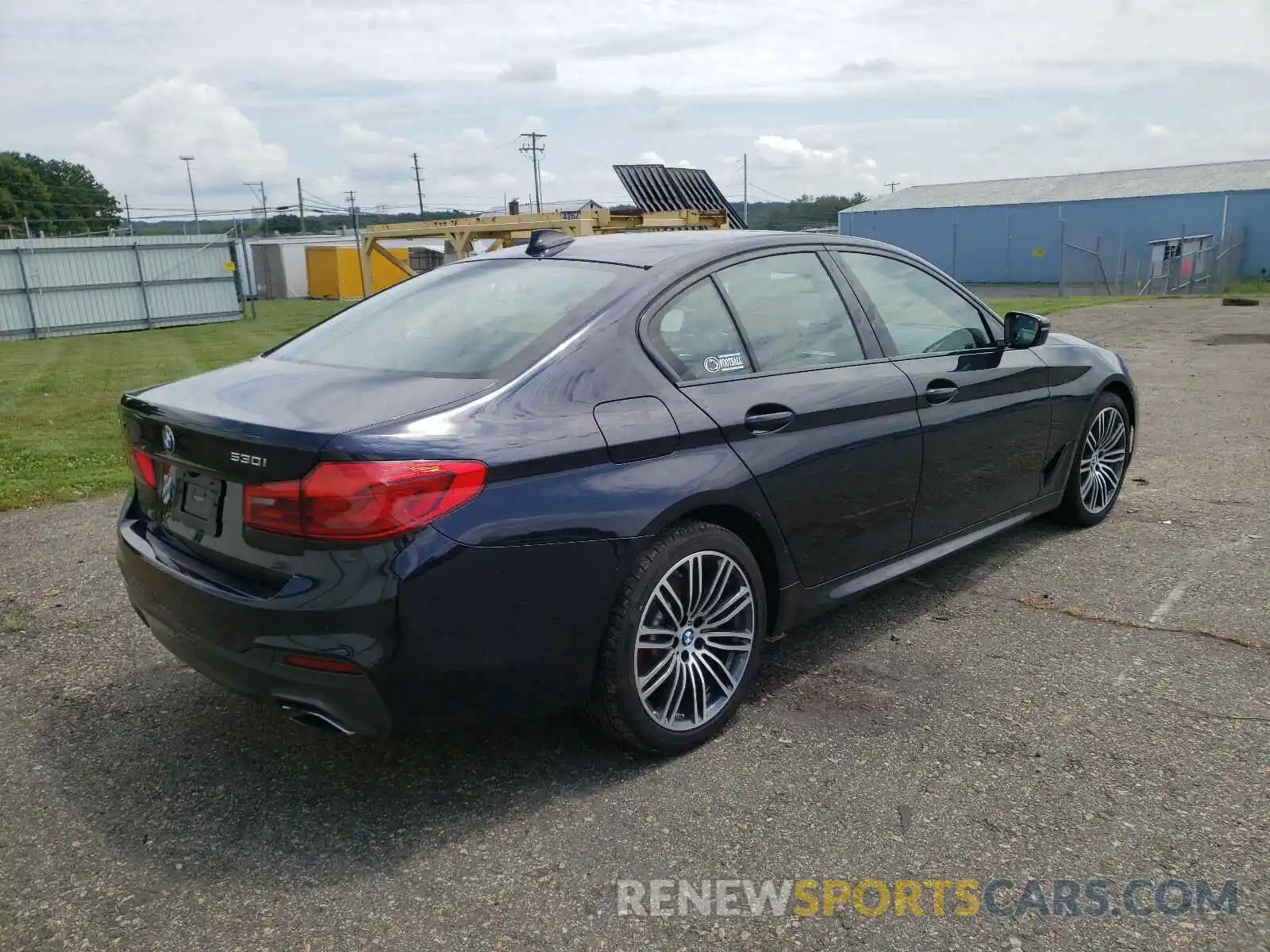 4 Photograph of a damaged car WBAJA7C59KWW18853 BMW 5 SERIES 2019