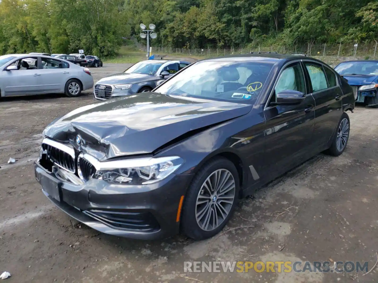 2 Photograph of a damaged car WBAJA7C59KWW33238 BMW 5 SERIES 2019