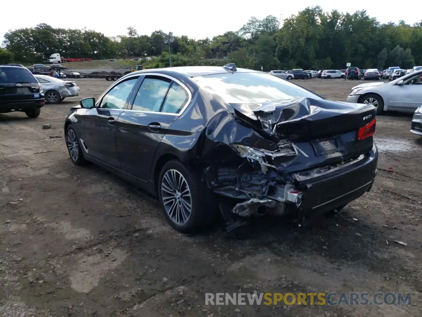 3 Photograph of a damaged car WBAJA7C59KWW33238 BMW 5 SERIES 2019