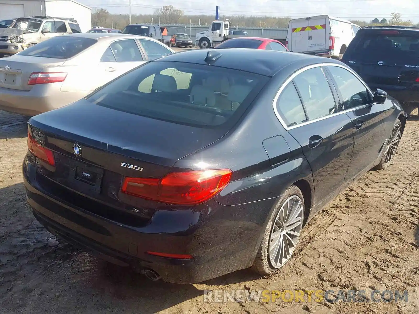 4 Photograph of a damaged car WBAJA7C59KWW36866 BMW 5 SERIES 2019