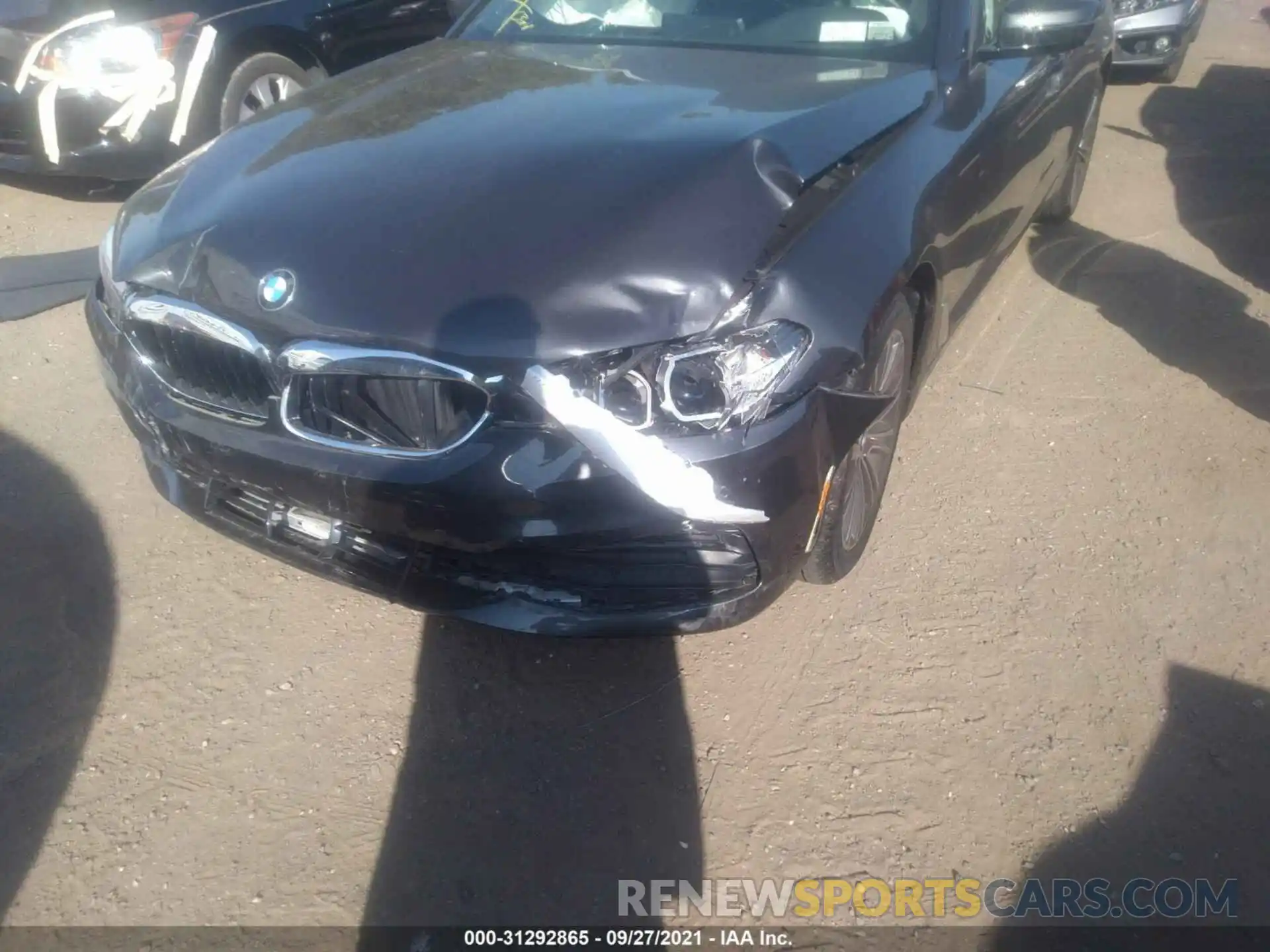 6 Photograph of a damaged car WBAJA7C59KWW46538 BMW 5 SERIES 2019