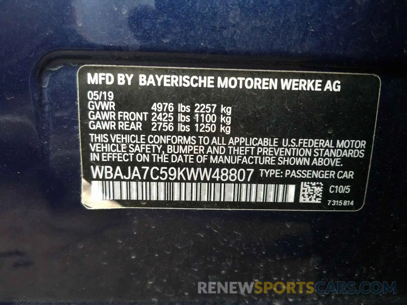 10 Photograph of a damaged car WBAJA7C59KWW48807 BMW 5 SERIES 2019