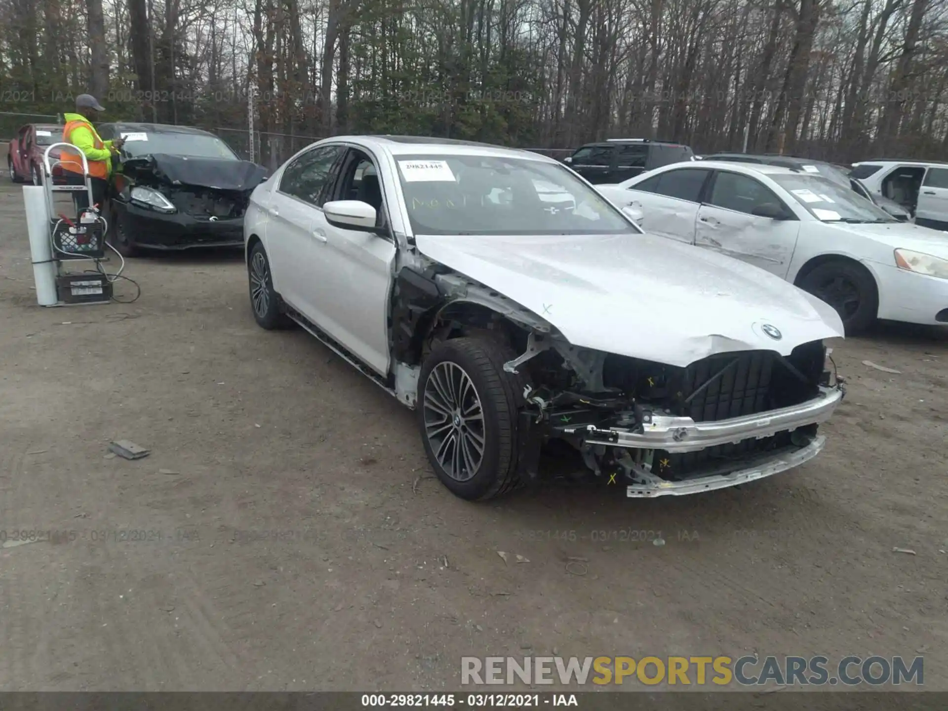 1 Photograph of a damaged car WBAJA7C59KWW49228 BMW 5 SERIES 2019