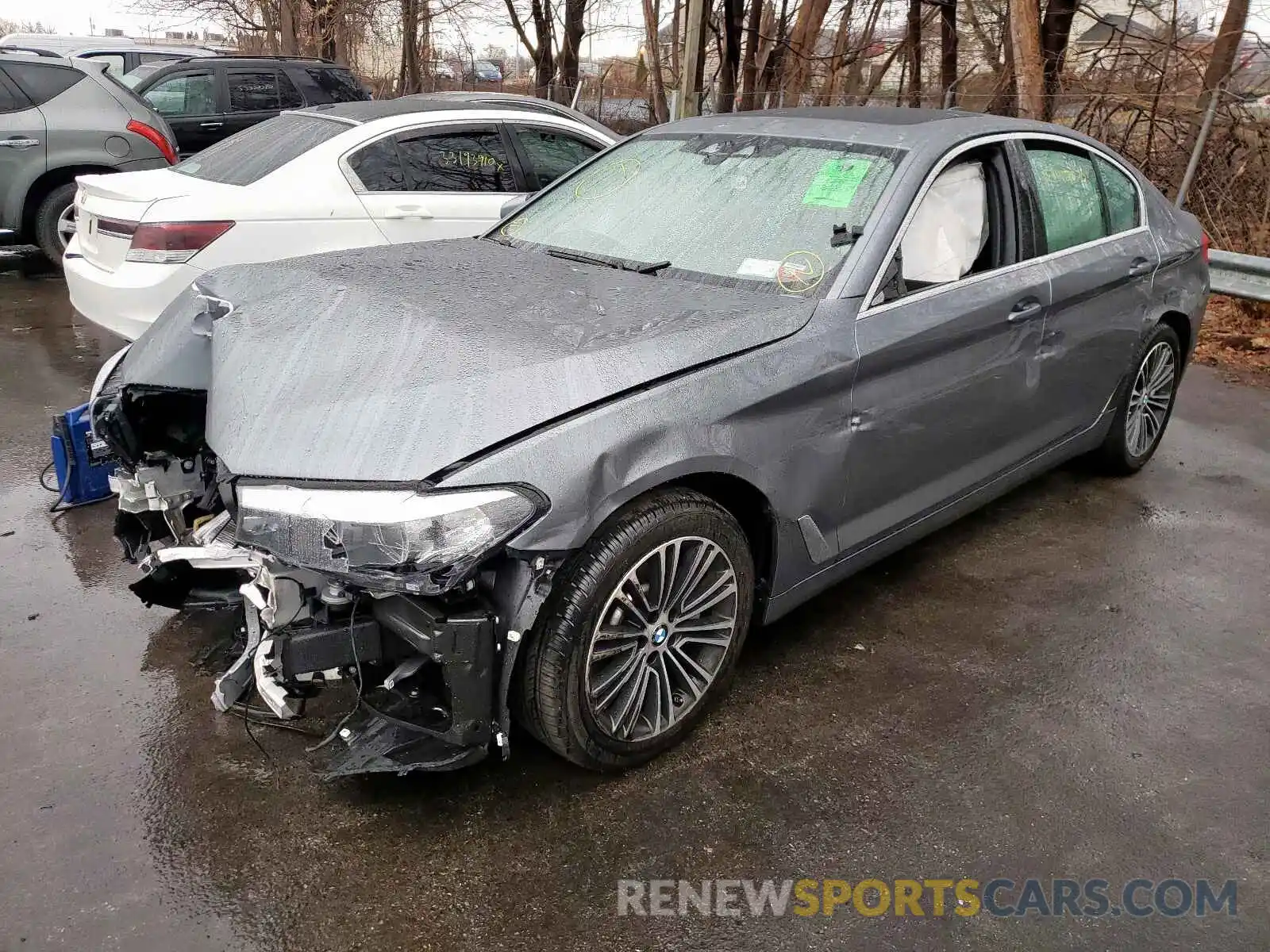 2 Photograph of a damaged car WBAJA7C5XKG911414 BMW 5 SERIES 2019