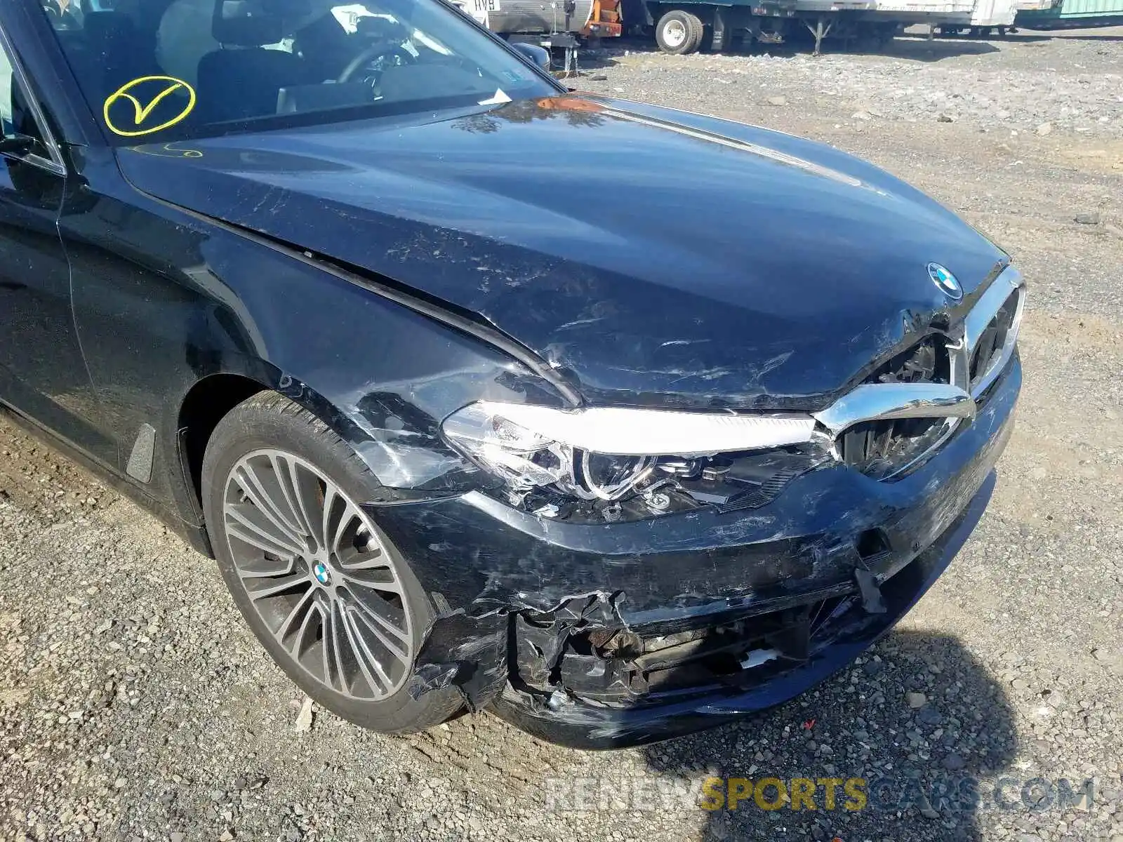 9 Photograph of a damaged car WBAJA7C5XKG912093 BMW 5 SERIES 2019