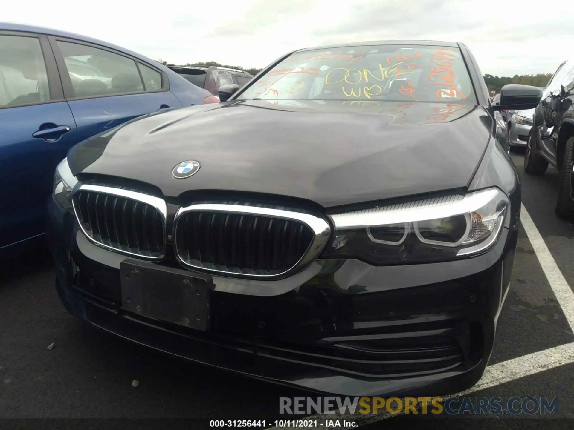 6 Photograph of a damaged car WBAJA7C5XKWC77448 BMW 5 SERIES 2019