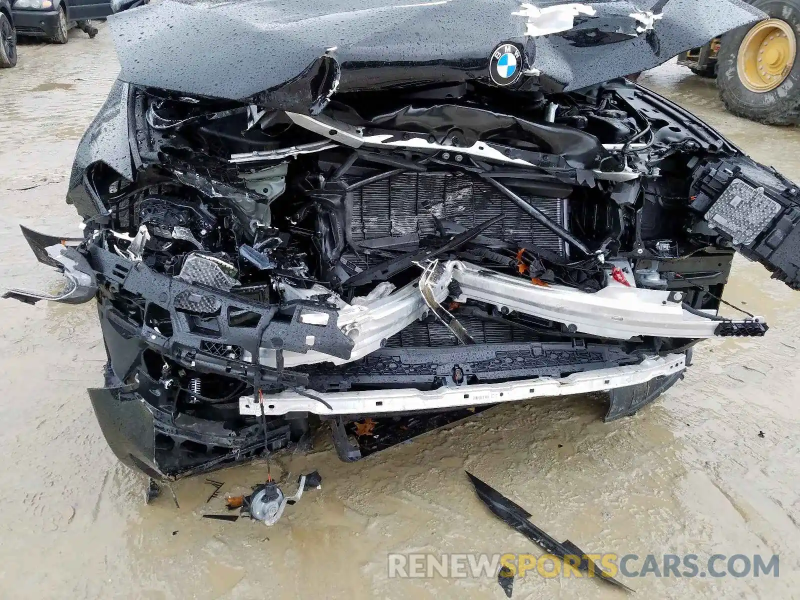 9 Photograph of a damaged car WBAJA7C5XKWW17792 BMW 5 SERIES 2019