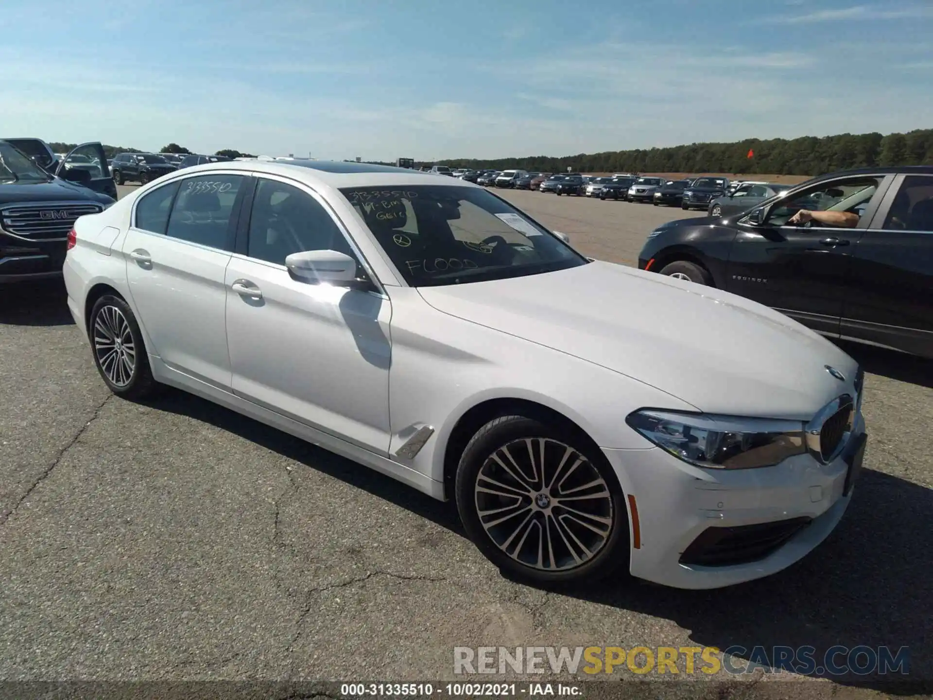 1 Photograph of a damaged car WBAJA7C5XKWW21132 BMW 5 SERIES 2019