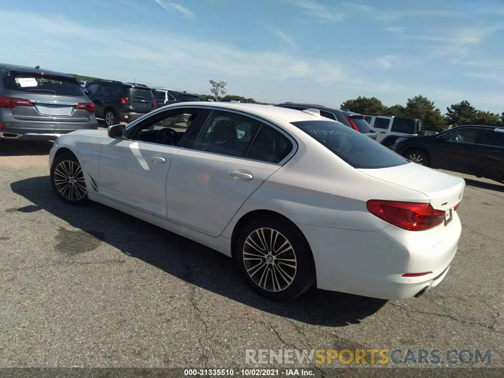 3 Photograph of a damaged car WBAJA7C5XKWW21132 BMW 5 SERIES 2019