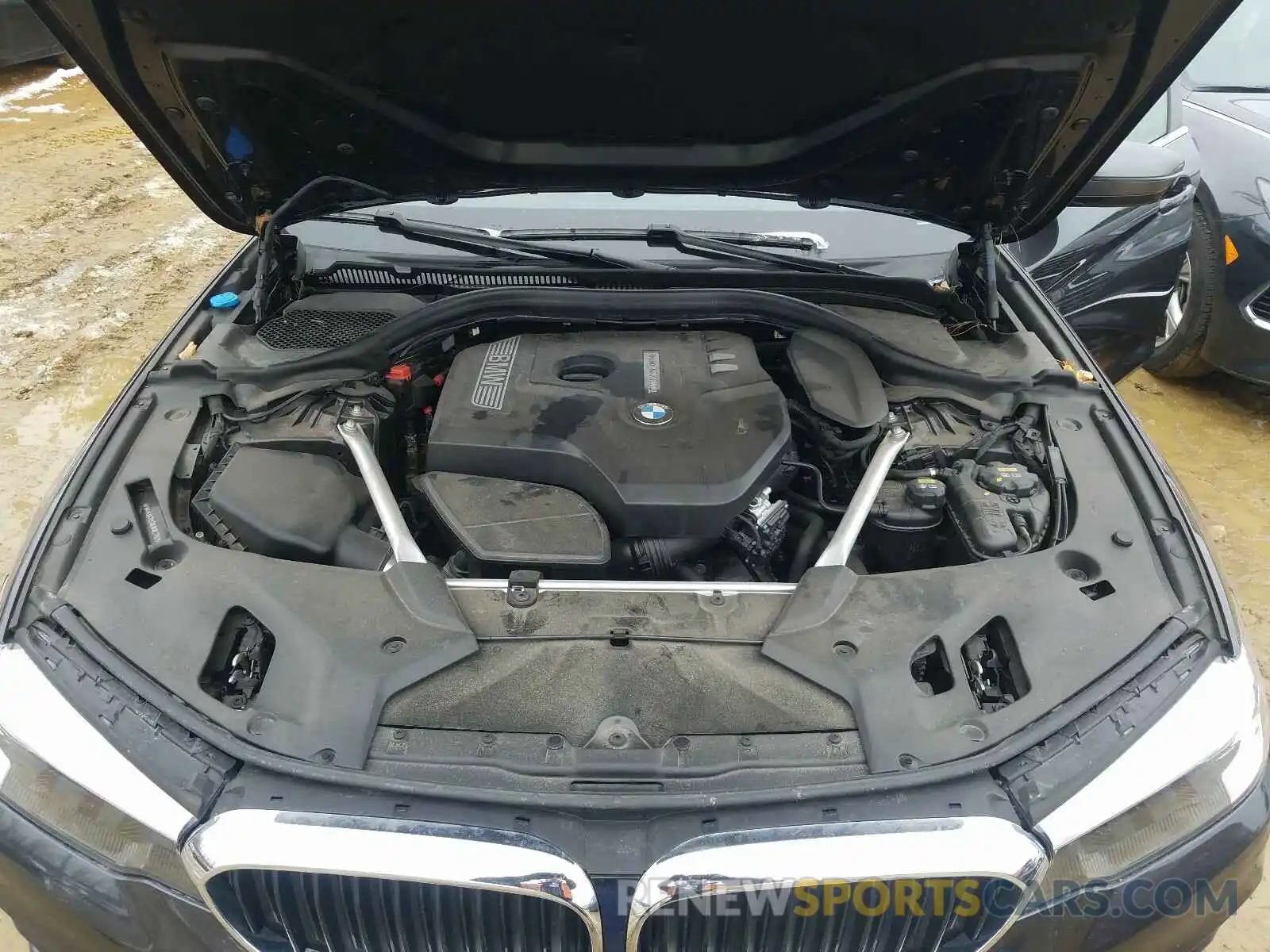 7 Photograph of a damaged car WBAJA7C5XKWW27626 BMW 5 SERIES 2019