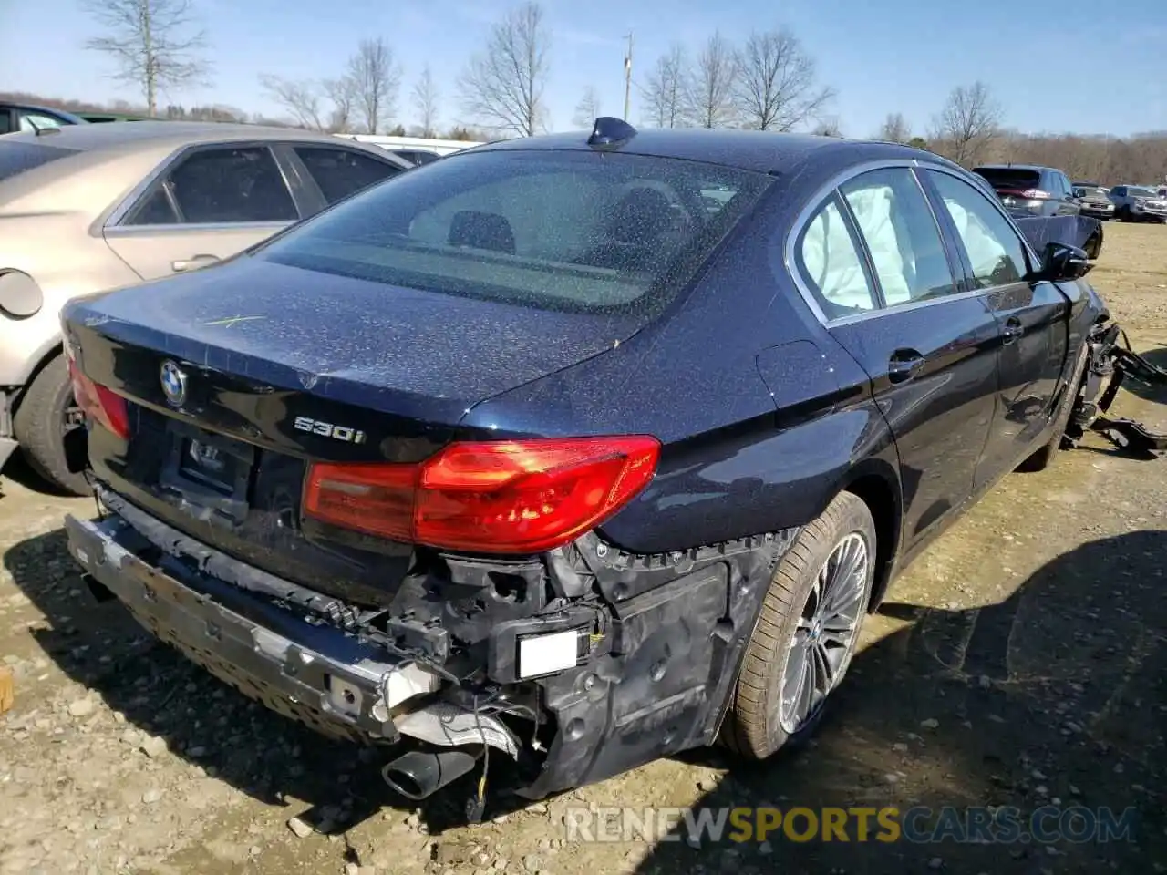 4 Photograph of a damaged car WBAJA7C5XKWW35791 BMW 5 SERIES 2019