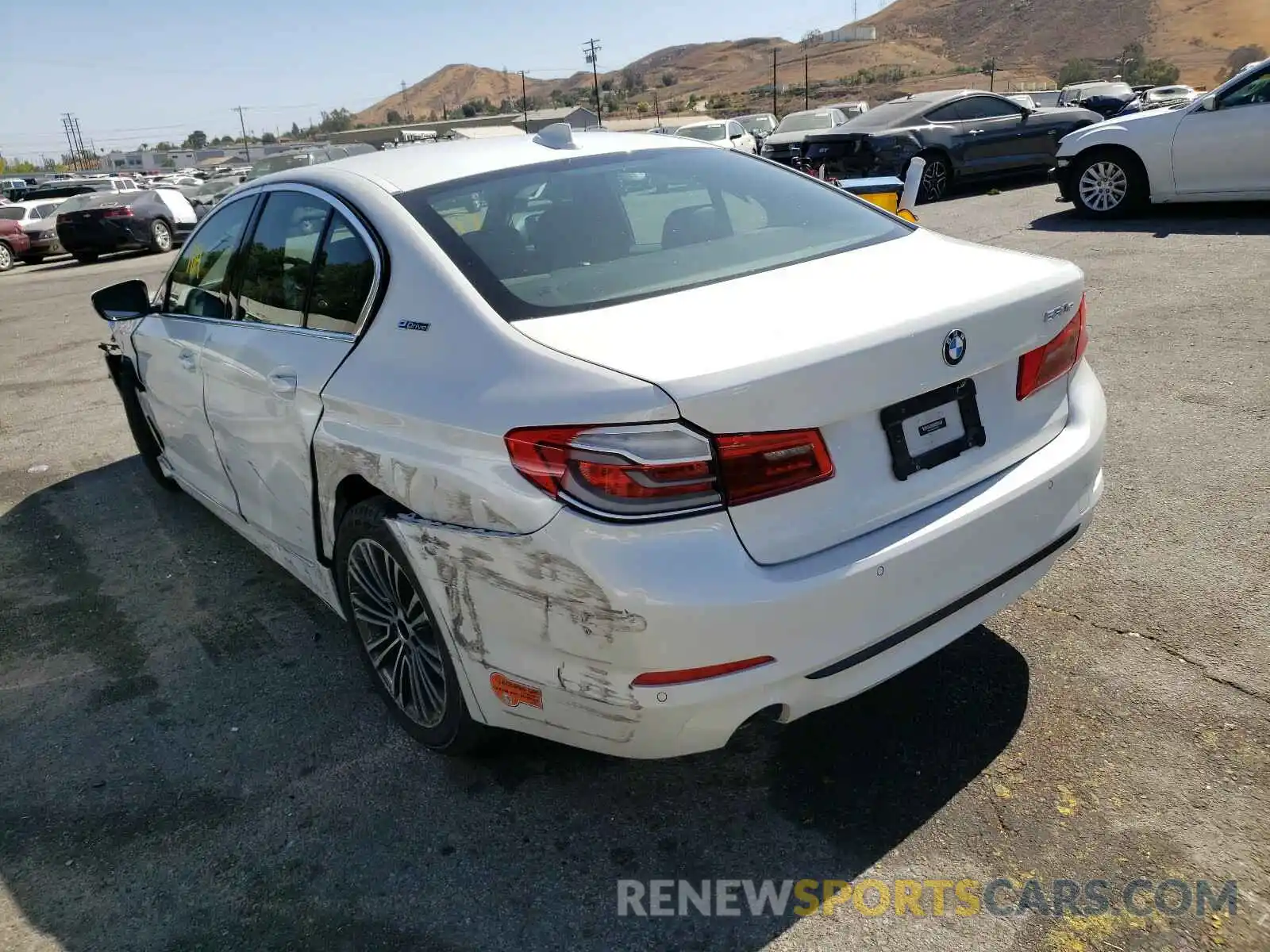 3 Photograph of a damaged car WBAJA9C50KB388431 BMW 5 SERIES 2019