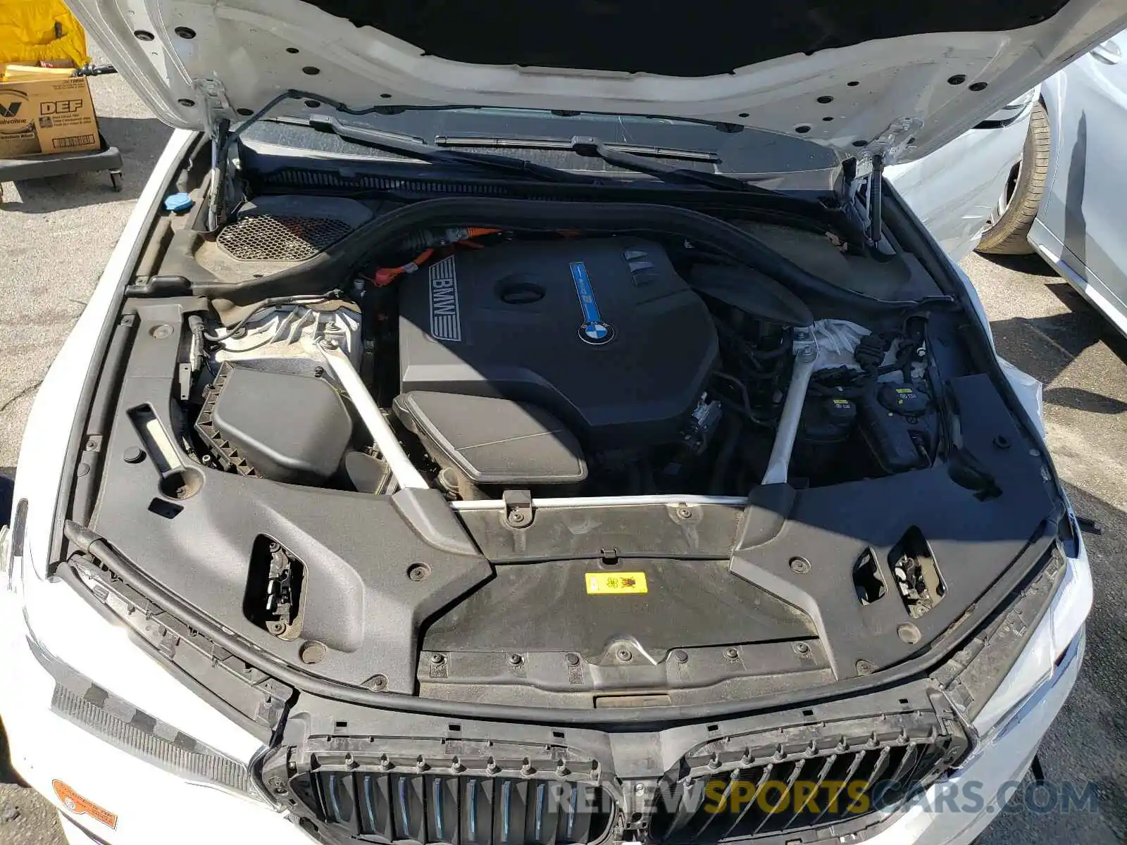 7 Photograph of a damaged car WBAJA9C50KB388431 BMW 5 SERIES 2019