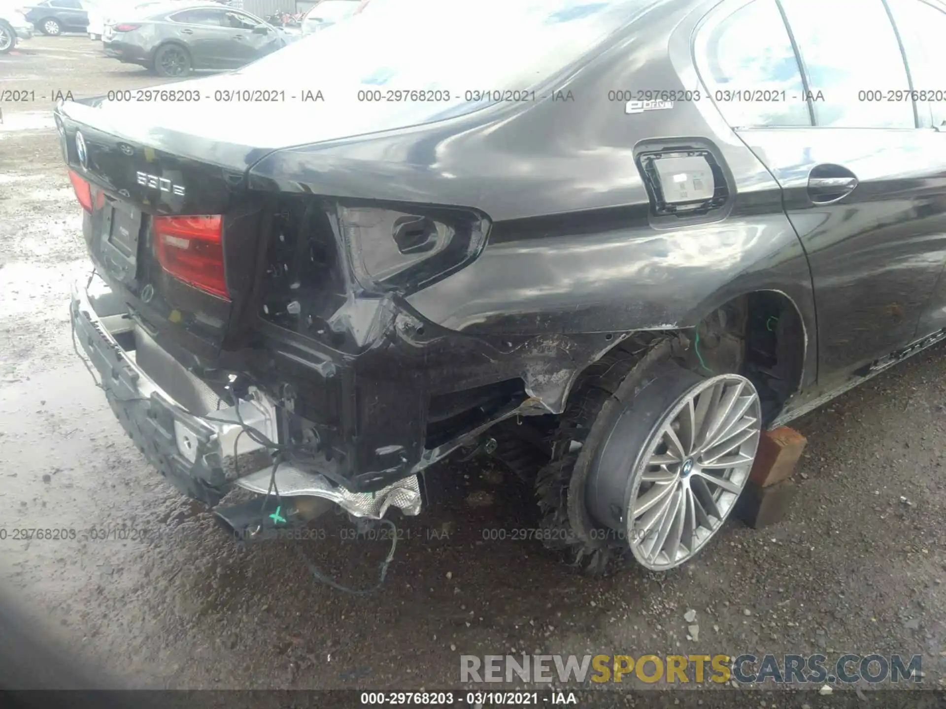 6 Photograph of a damaged car WBAJA9C50KB392768 BMW 5 SERIES 2019