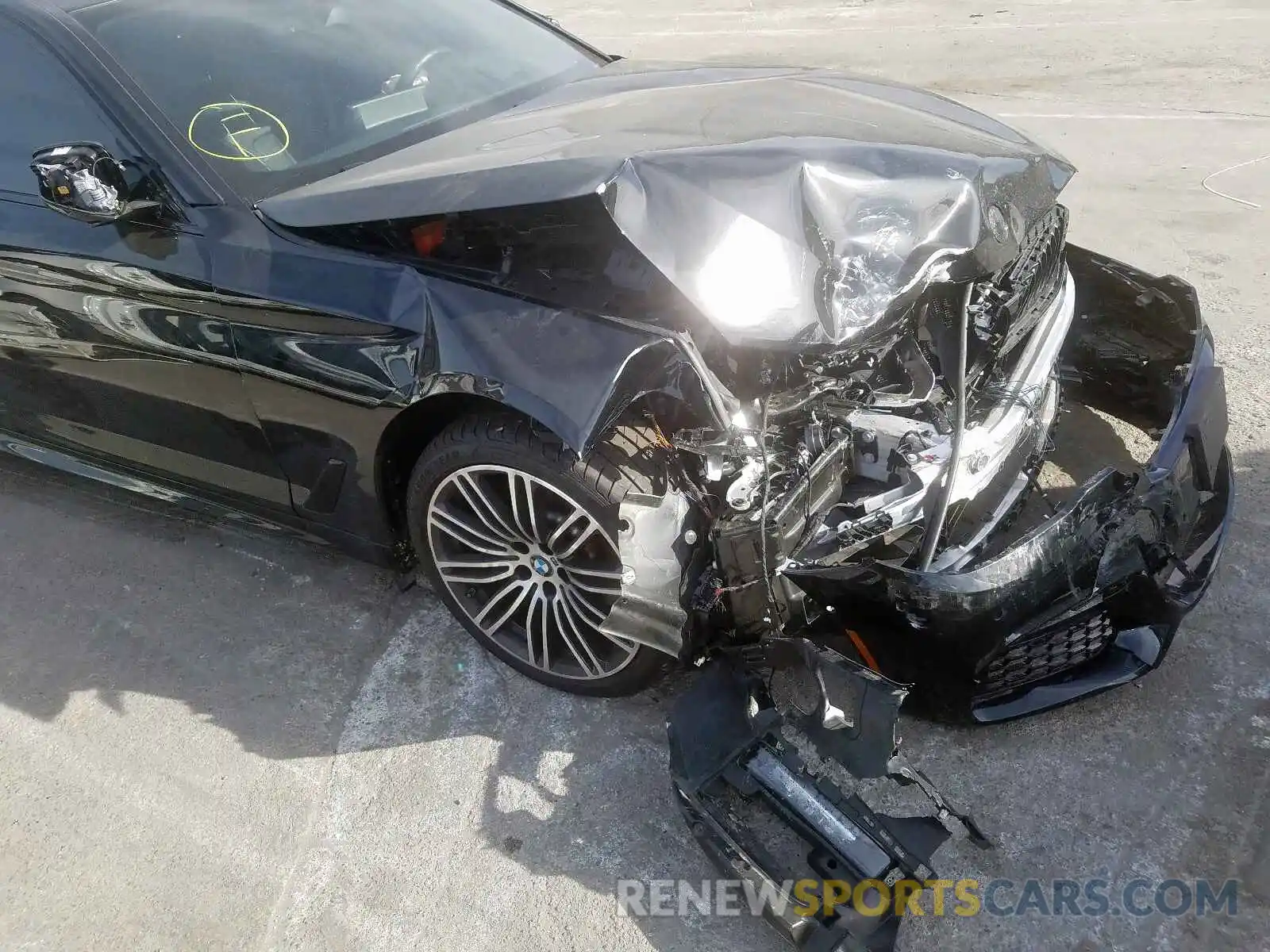 9 Photograph of a damaged car WBAJA9C50KB392981 BMW 5 SERIES 2019