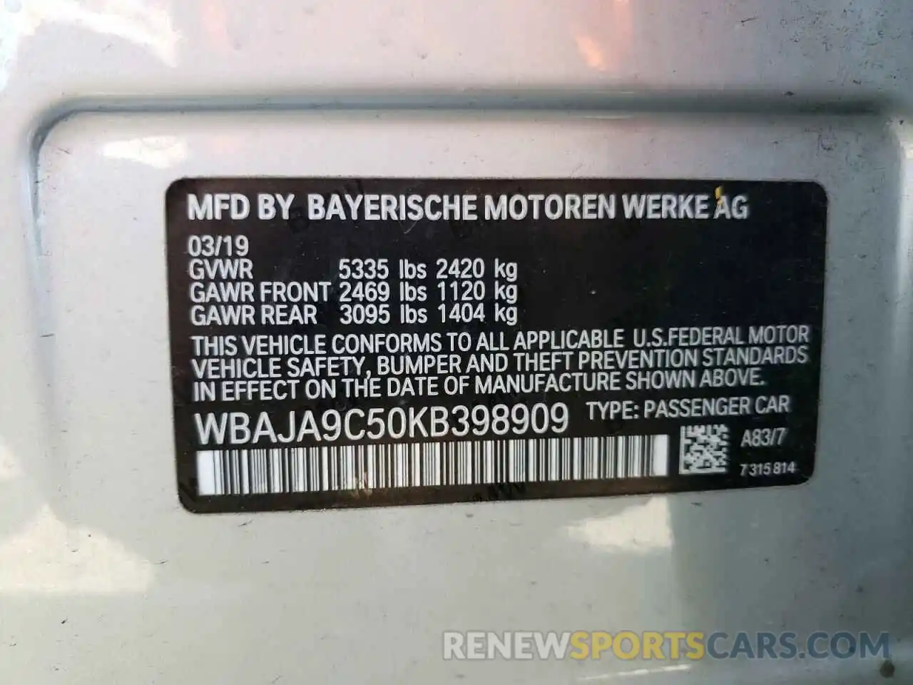 10 Photograph of a damaged car WBAJA9C50KB398909 BMW 5 SERIES 2019