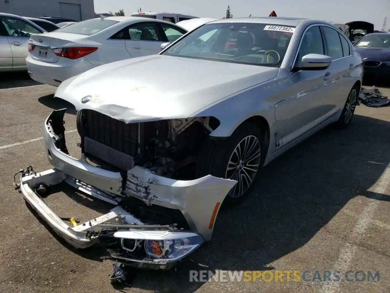 2 Photograph of a damaged car WBAJA9C50KB398909 BMW 5 SERIES 2019