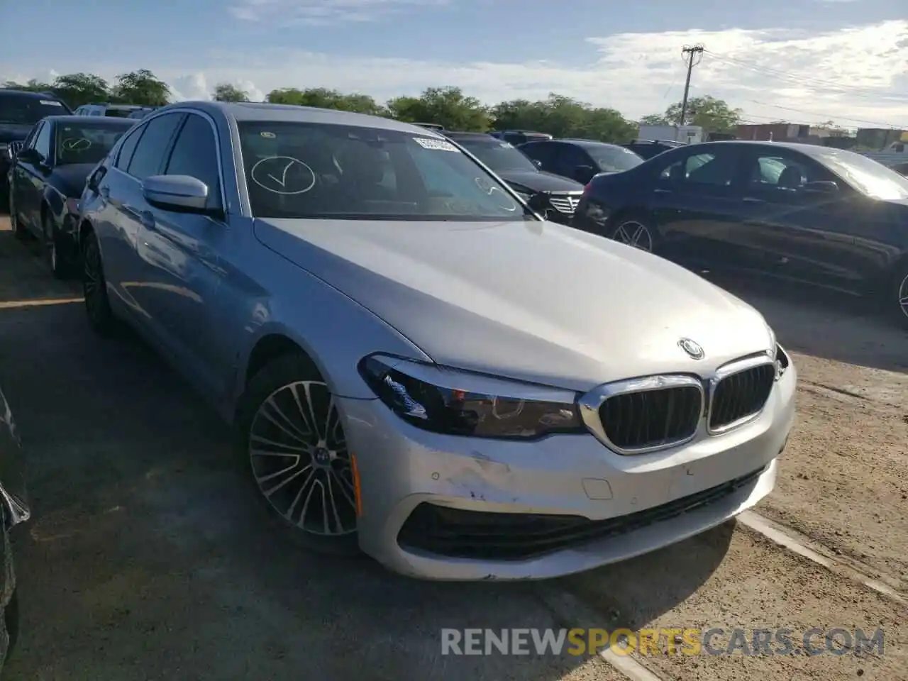 1 Photograph of a damaged car WBAJA9C51KB393265 BMW 5 SERIES 2019