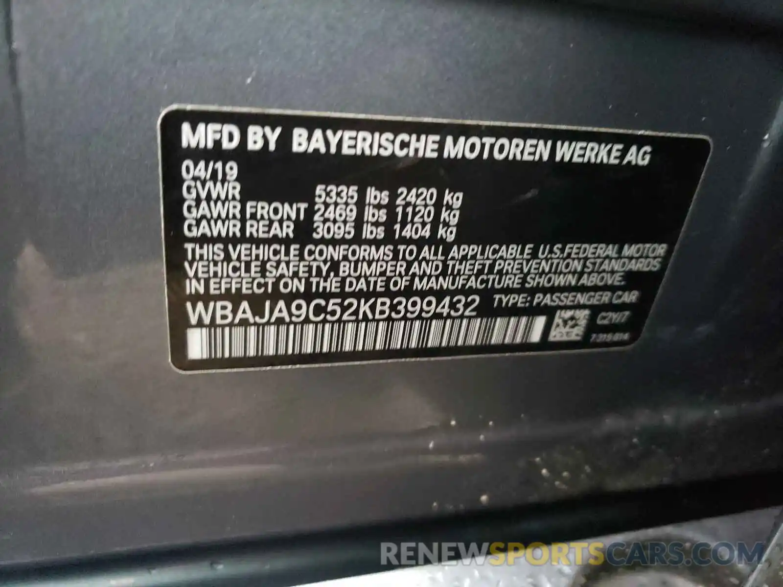 10 Photograph of a damaged car WBAJA9C52KB399432 BMW 5 SERIES 2019