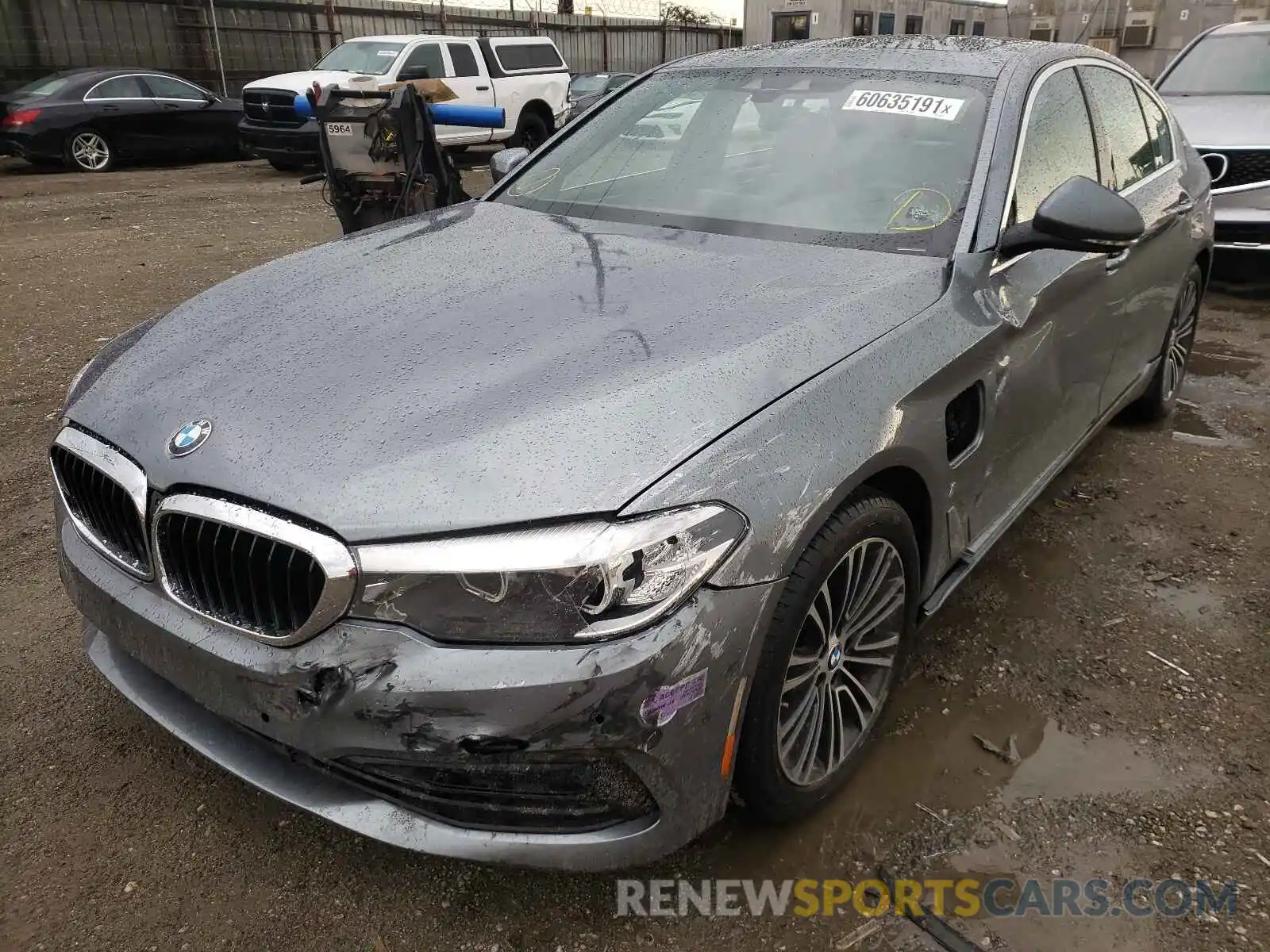 2 Photograph of a damaged car WBAJA9C52KB399432 BMW 5 SERIES 2019