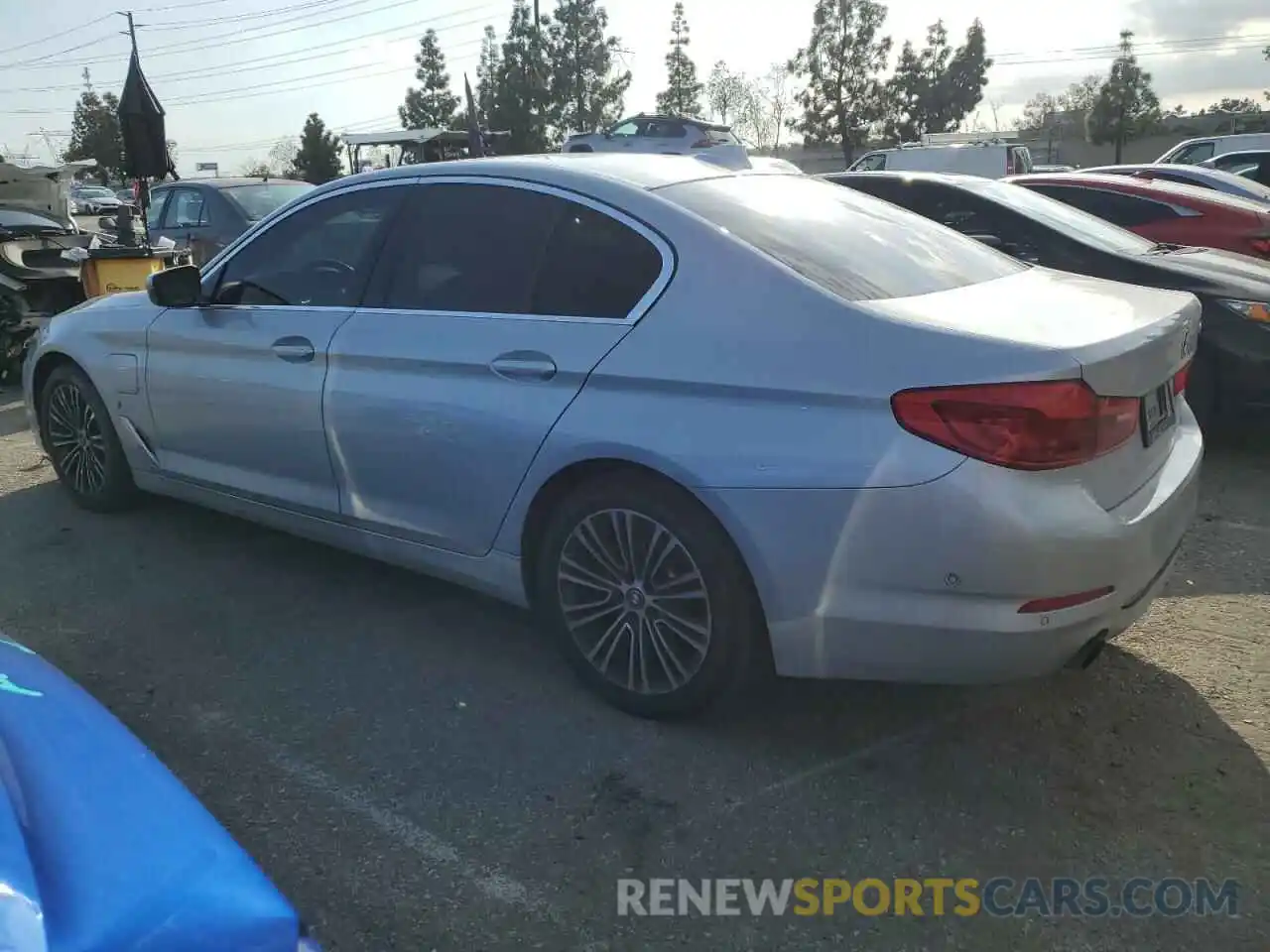 2 Photograph of a damaged car WBAJA9C53KB388259 BMW 5 SERIES 2019