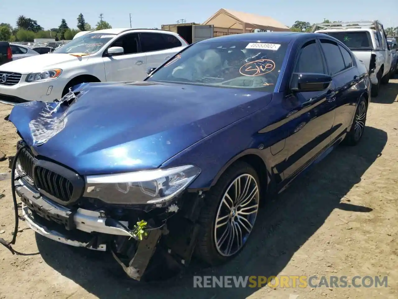 2 Photograph of a damaged car WBAJA9C53KB392988 BMW 5 SERIES 2019