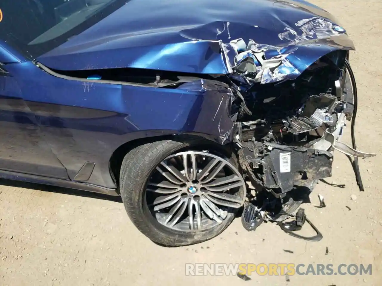 9 Photograph of a damaged car WBAJA9C53KB392988 BMW 5 SERIES 2019