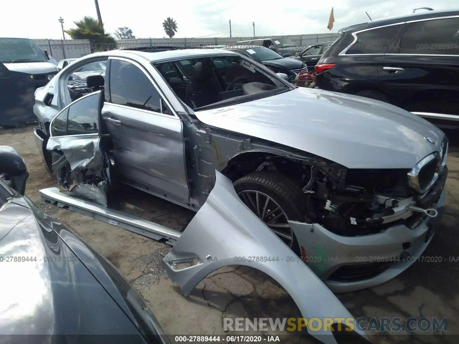 1 Photograph of a damaged car WBAJA9C53KB393638 BMW 5 SERIES 2019