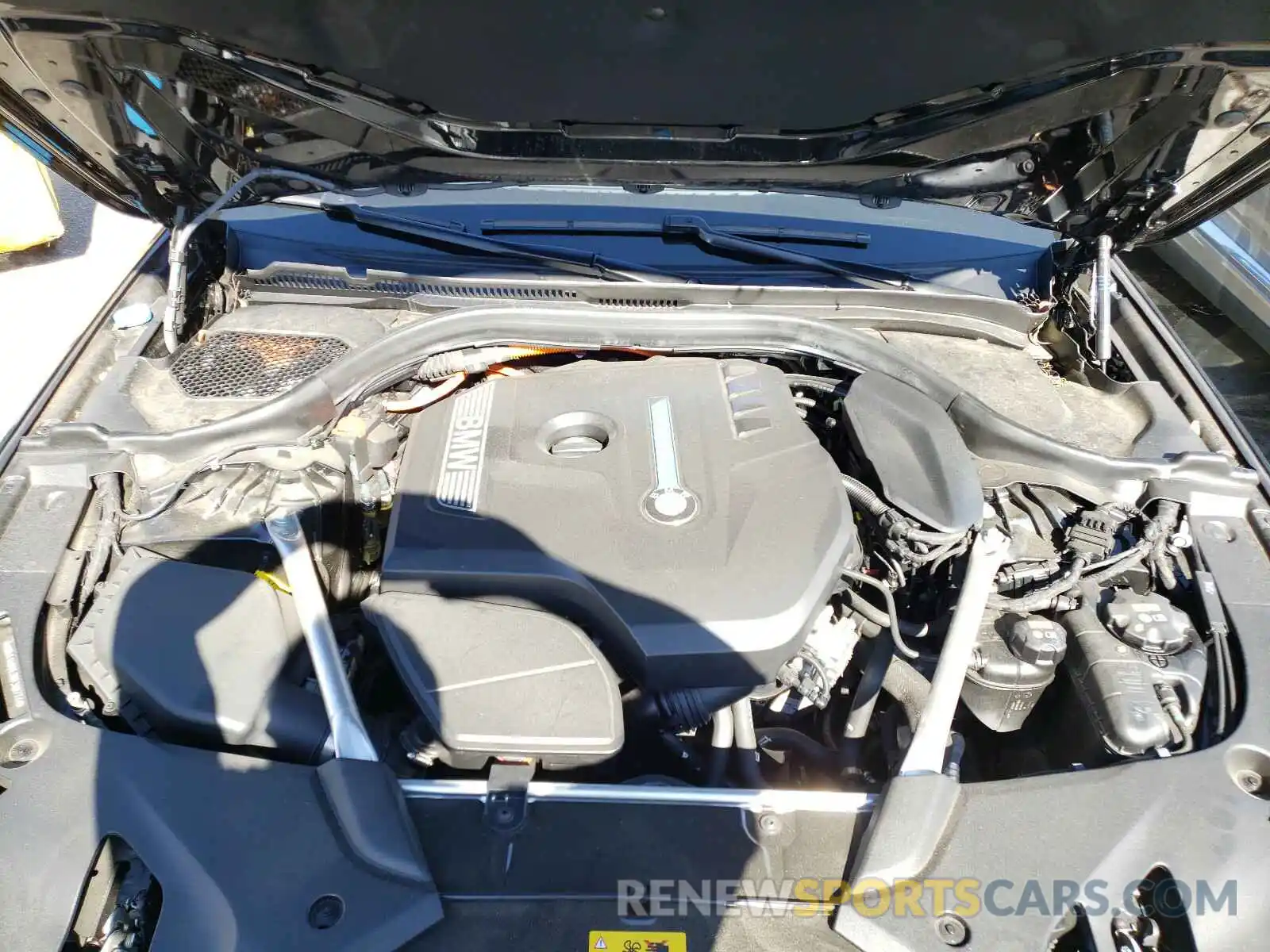 7 Фотография поврежденного автомобиля WBAJA9C53KB398774 BMW 5 SERIES 2019