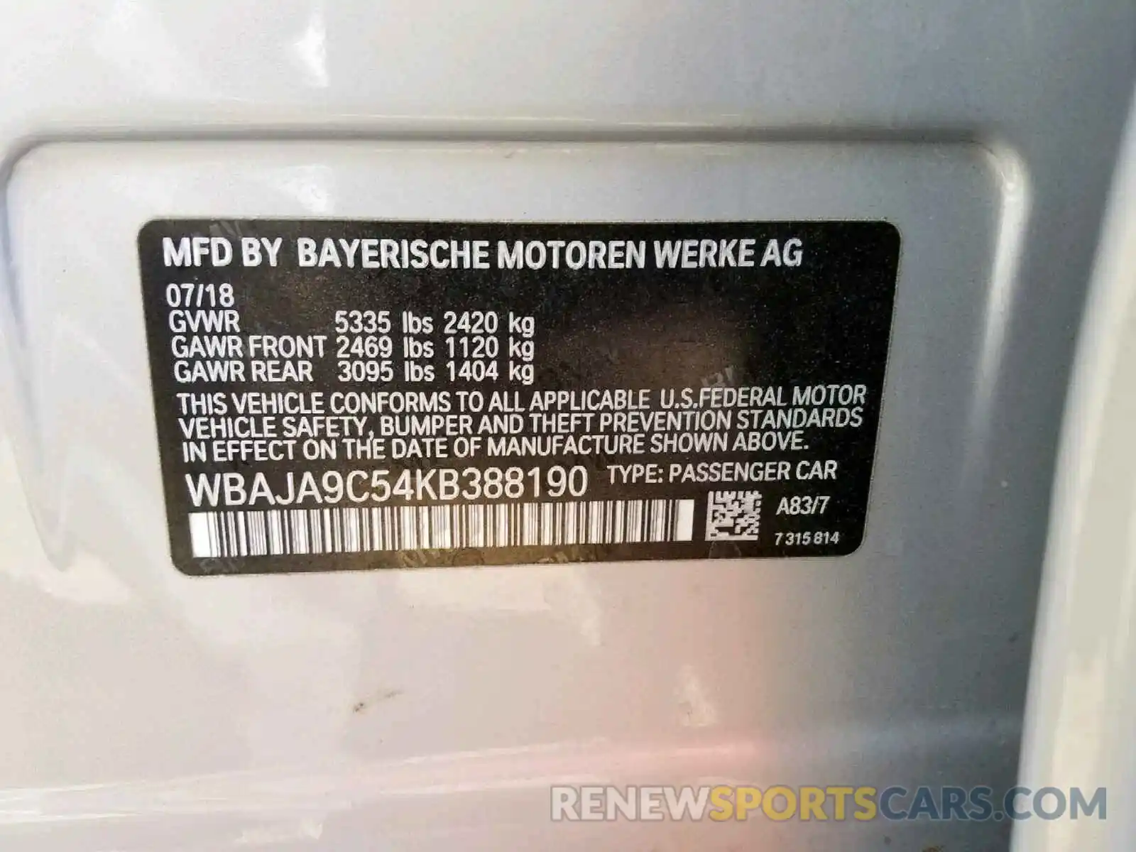 10 Photograph of a damaged car WBAJA9C54KB388190 BMW 5 SERIES 2019