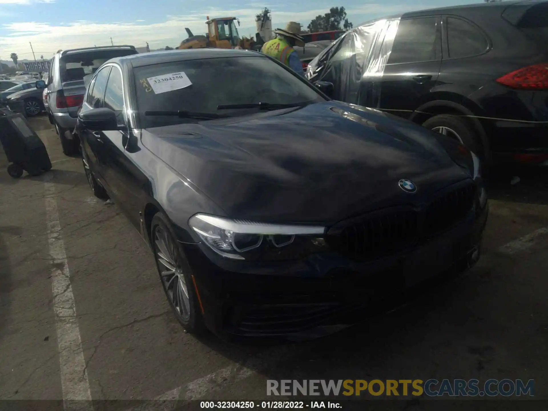 1 Photograph of a damaged car WBAJA9C54KB389128 BMW 5 SERIES 2019