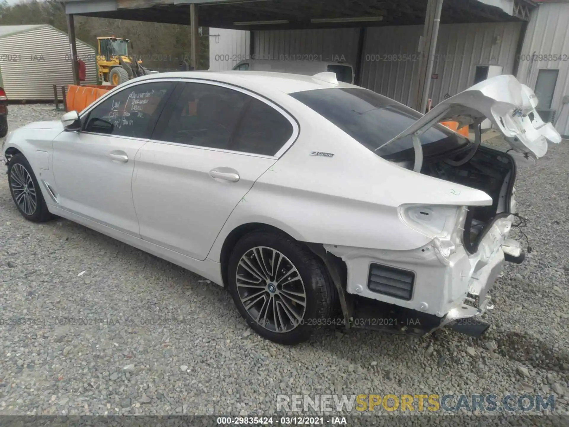 3 Photograph of a damaged car WBAJA9C54KB393874 BMW 5 SERIES 2019