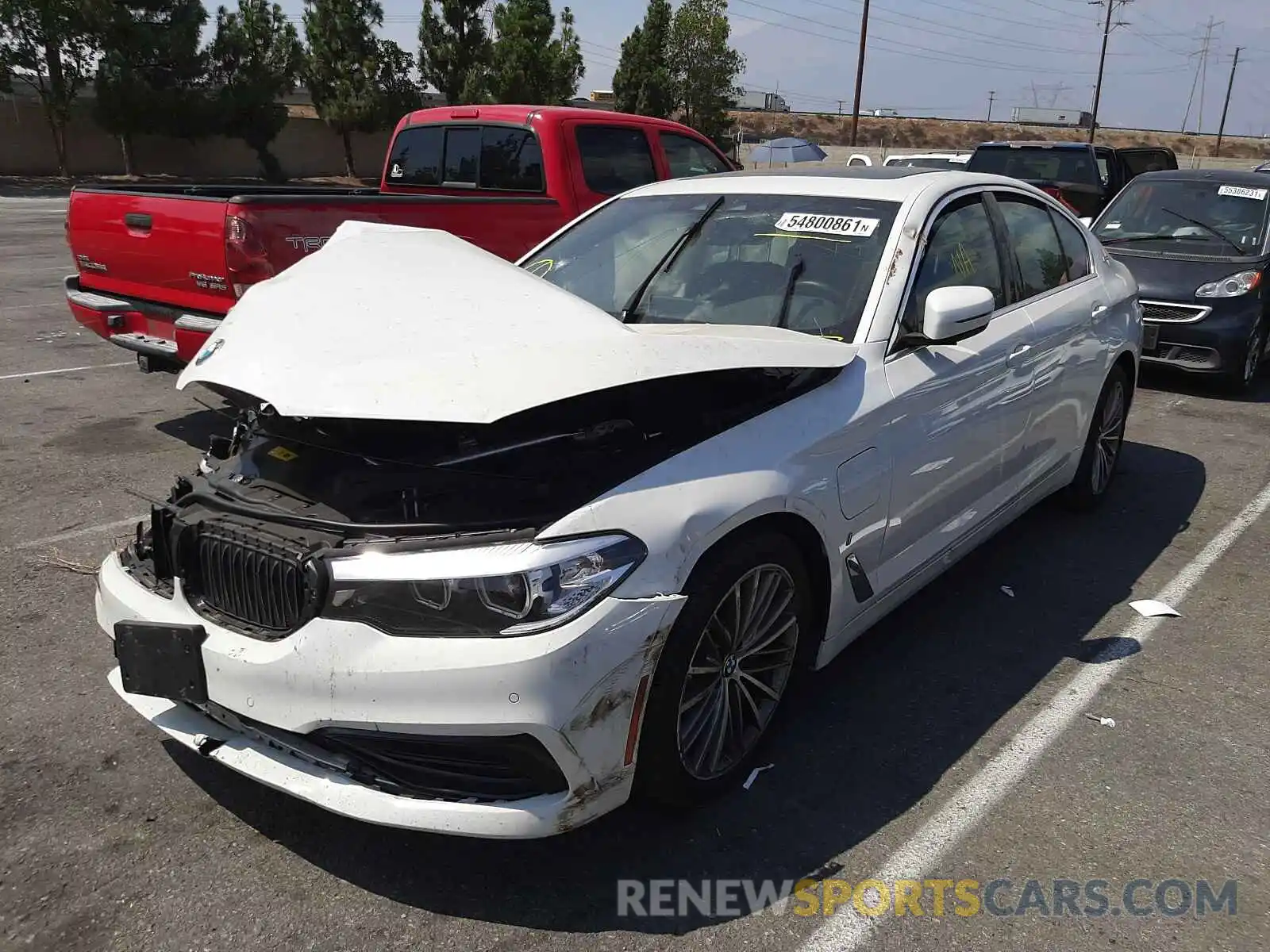 2 Photograph of a damaged car WBAJA9C54KB398931 BMW 5 SERIES 2019