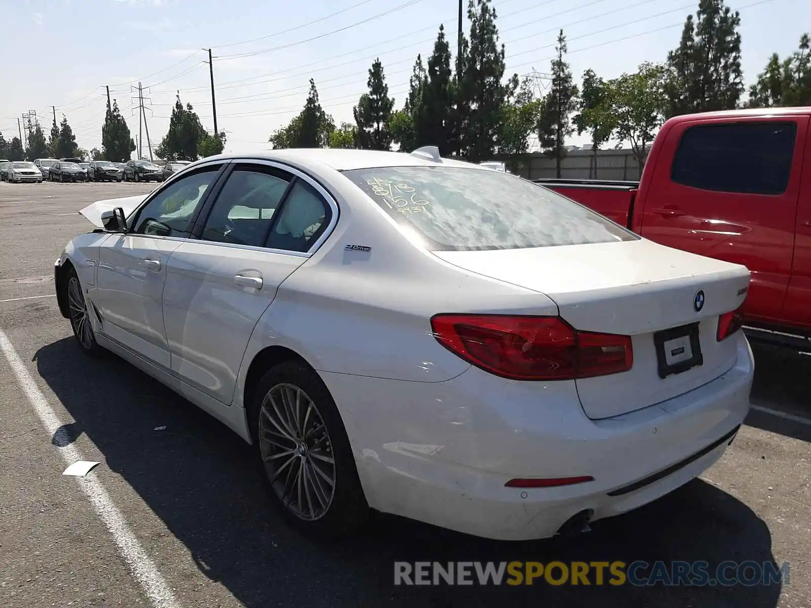 3 Photograph of a damaged car WBAJA9C54KB398931 BMW 5 SERIES 2019