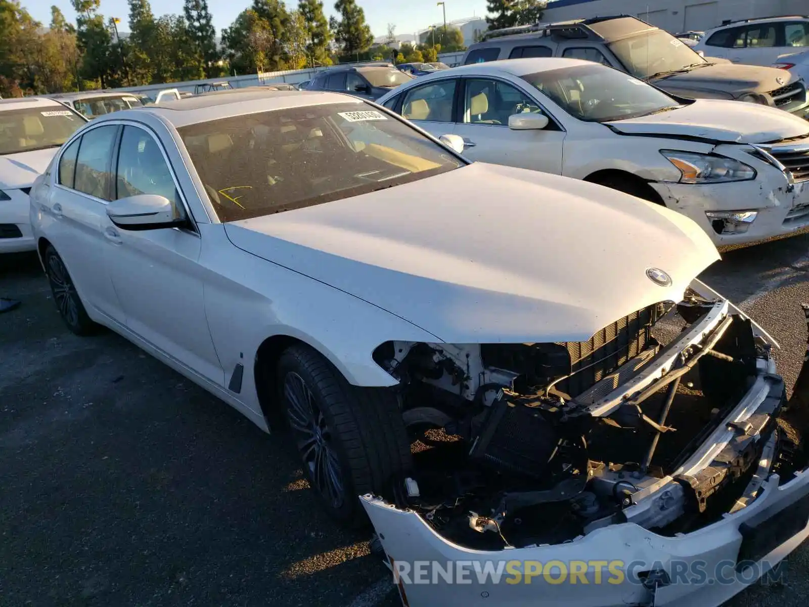 1 Photograph of a damaged car WBAJA9C55KB392460 BMW 5 SERIES 2019