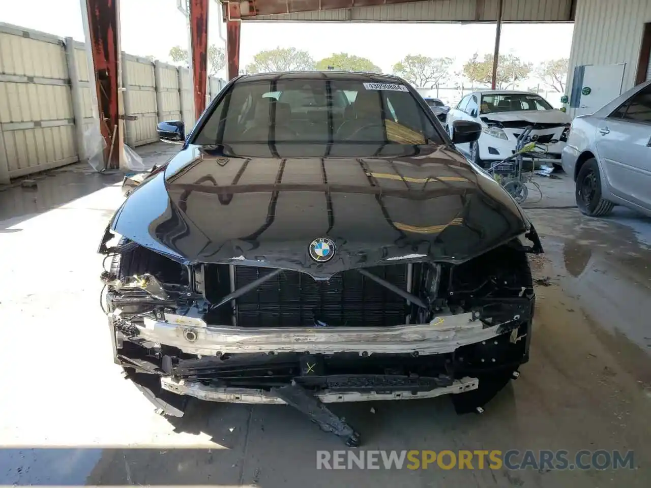 5 Фотография поврежденного автомобиля WBAJA9C55KB399313 BMW 5 SERIES 2019